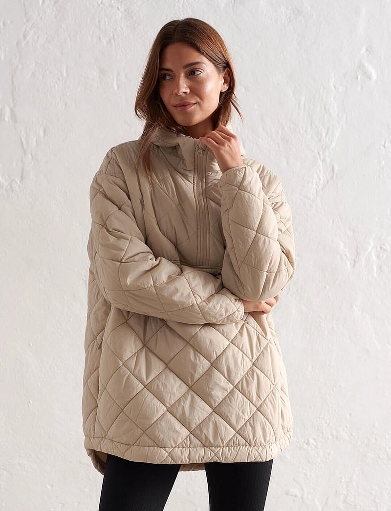 aim´n - Oversized Quilted Anorak - anoraker - cafe au lait - 0