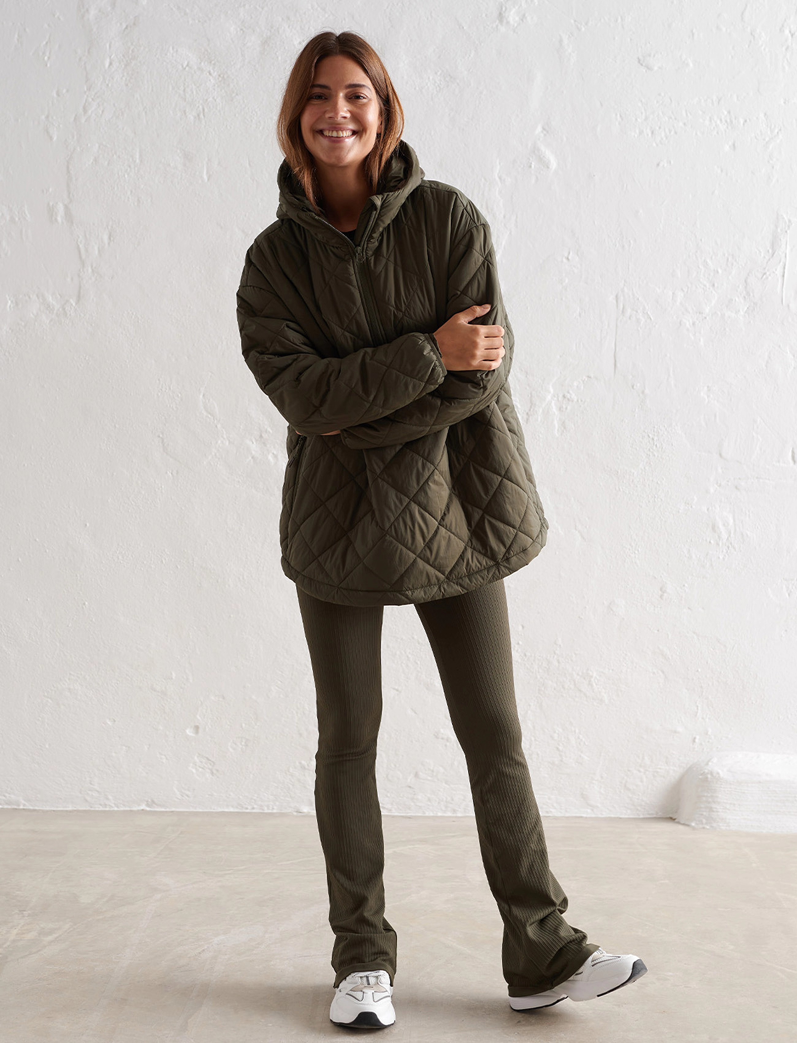 aim´n - Oversized Quilted Anorak - anorakid - khaki - 3