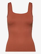 Luxe Seamless Singlet - ROUGE