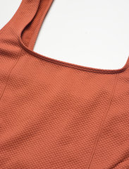 AIM'N - Luxe Seamless Singlet - berankoviai marškinėliai - rouge - 9