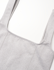 AIM'N - Luxe Seamless Singlet - berankoviai marškinėliai - light grey - 7