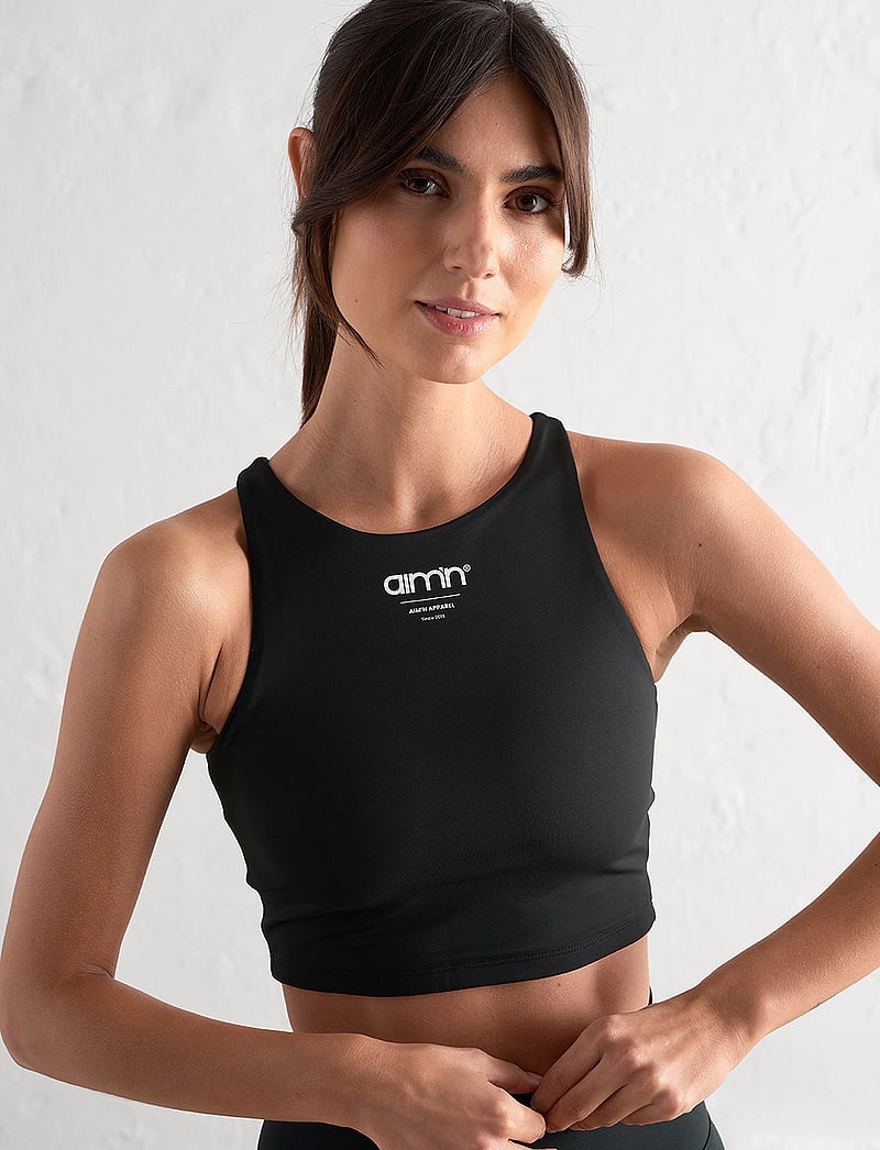 aim´n - Edge Core Tank Top - crop tops - black - 0