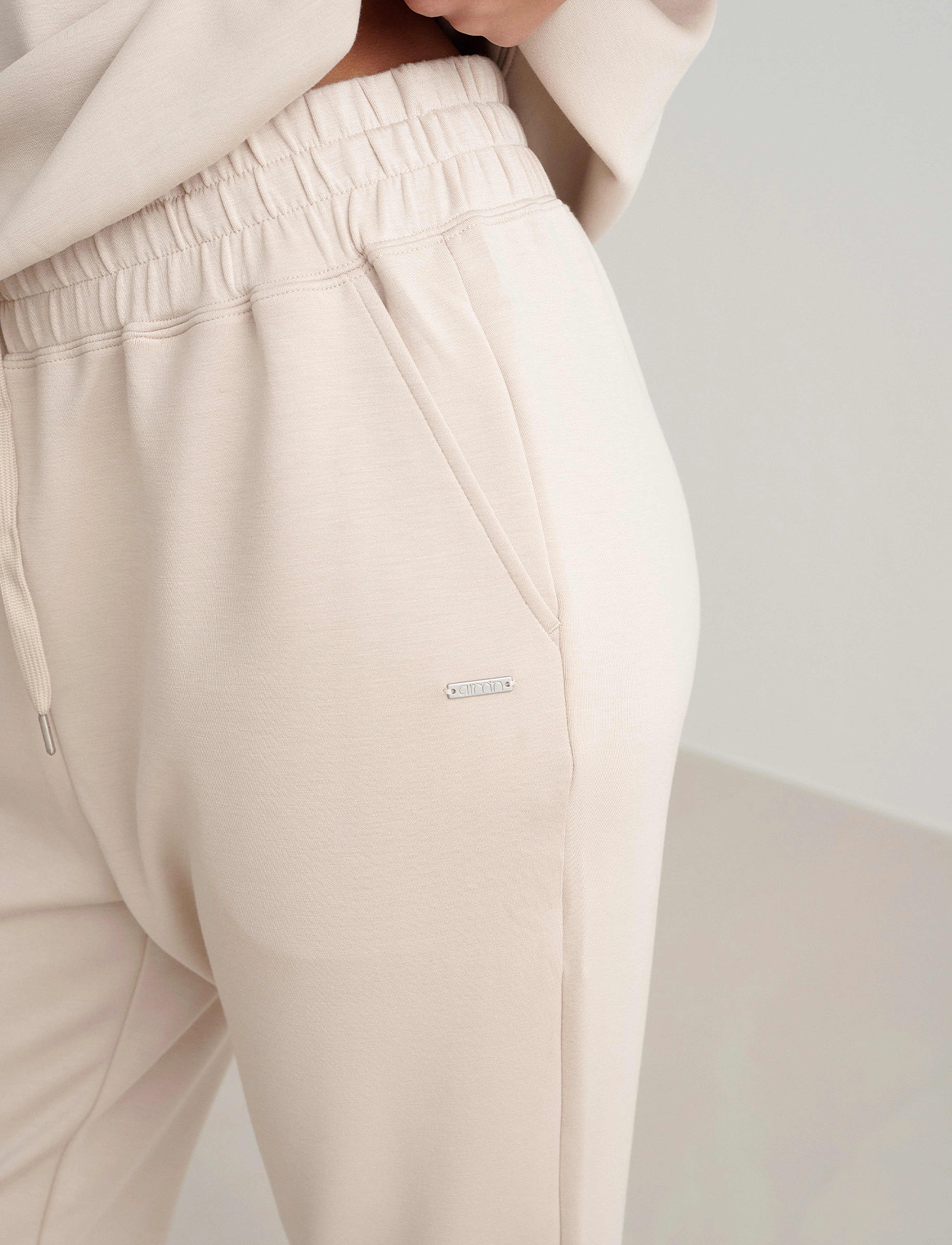 aim´n - Comfy Sweatpants - collegehousut - cafe au lait - 3