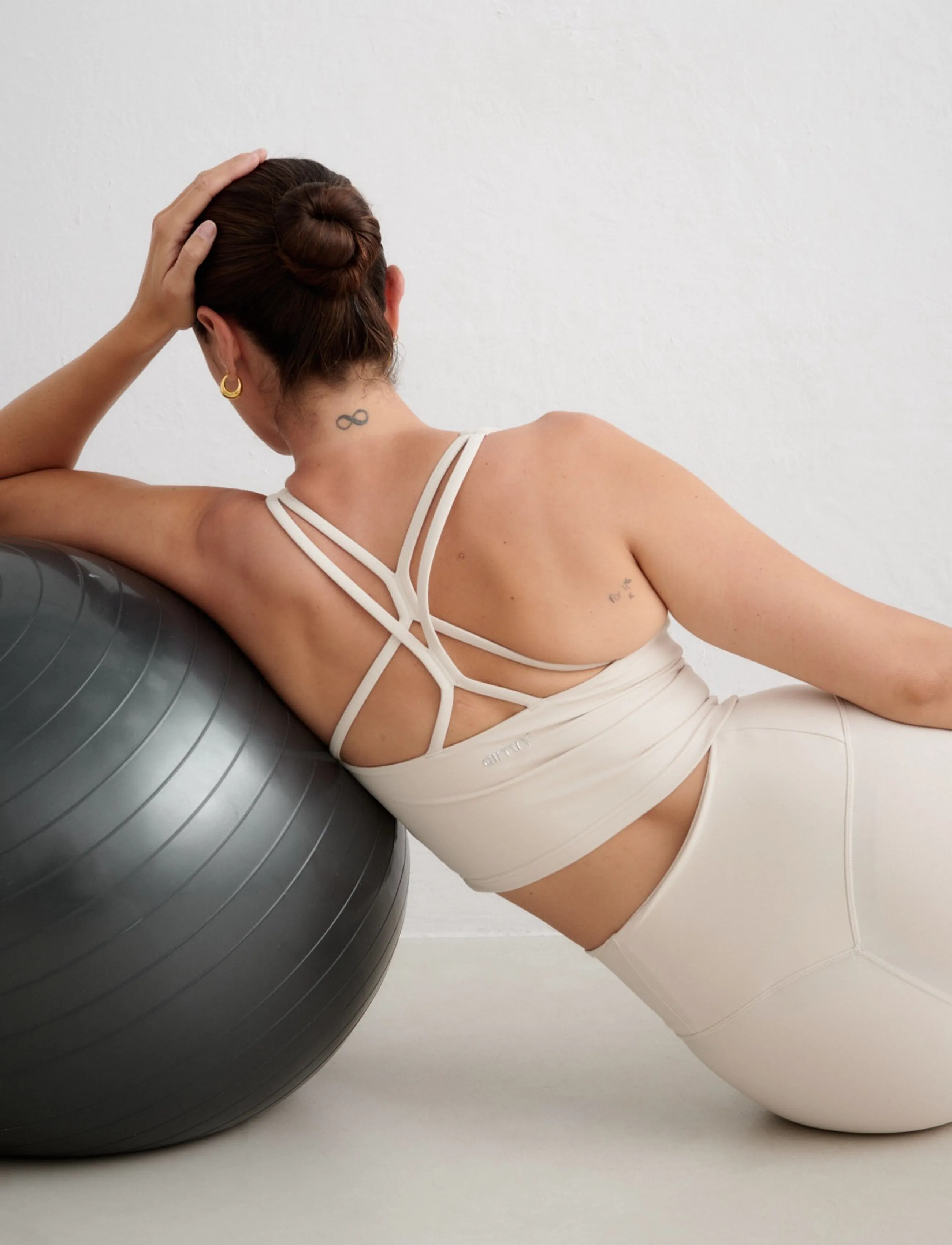 aim´n - Sculpting Strappy Bralette - medium støtte - sand - 5