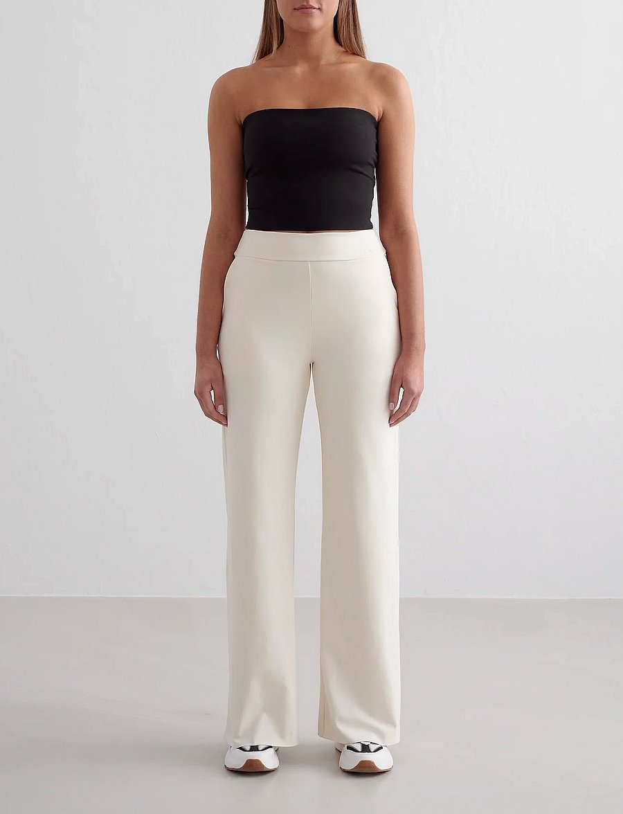 aim´n - Sense Wide Pants - trainingshosen - almond white - 0