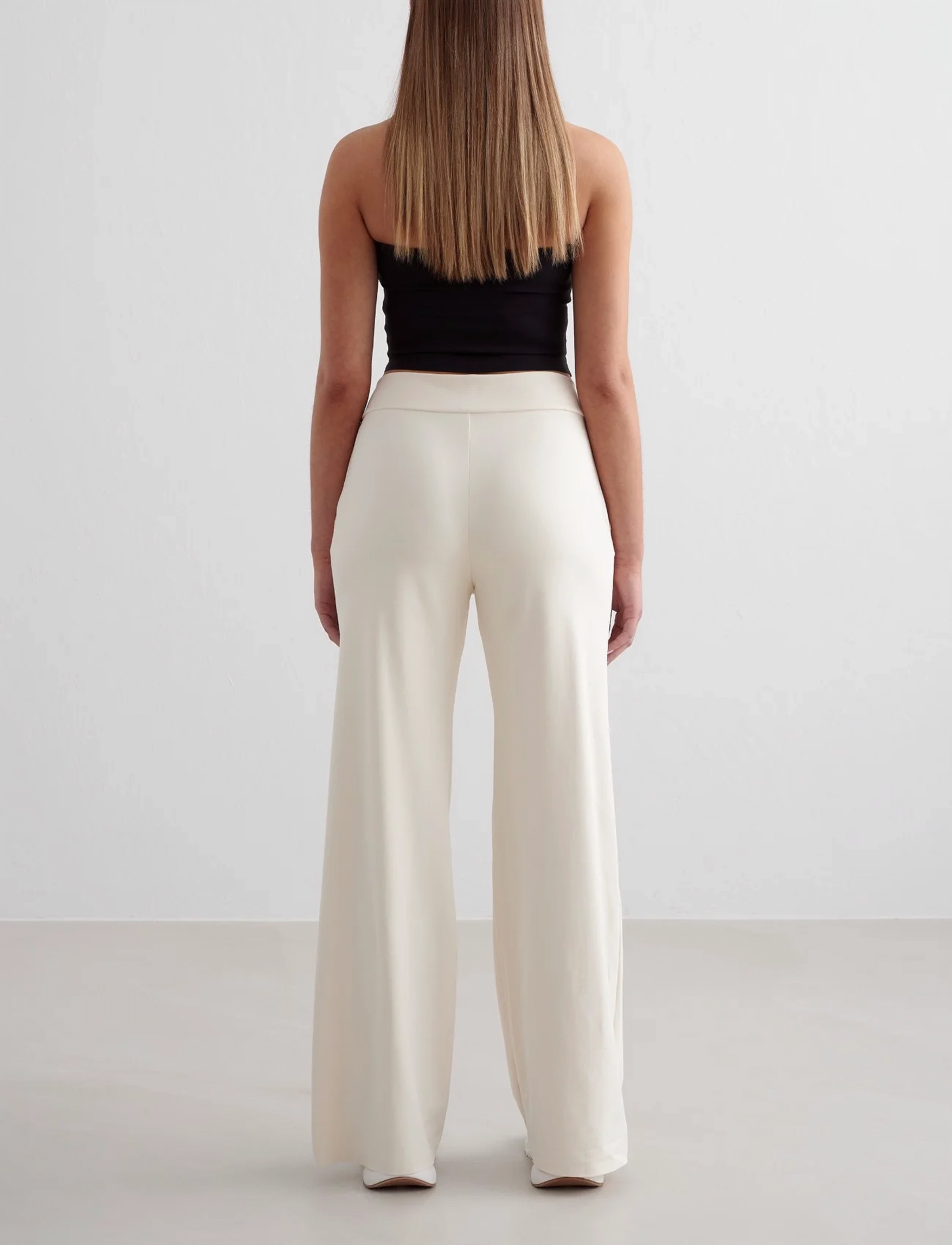 aim´n - Sense Wide Pants - sporthosen - almond white - 3