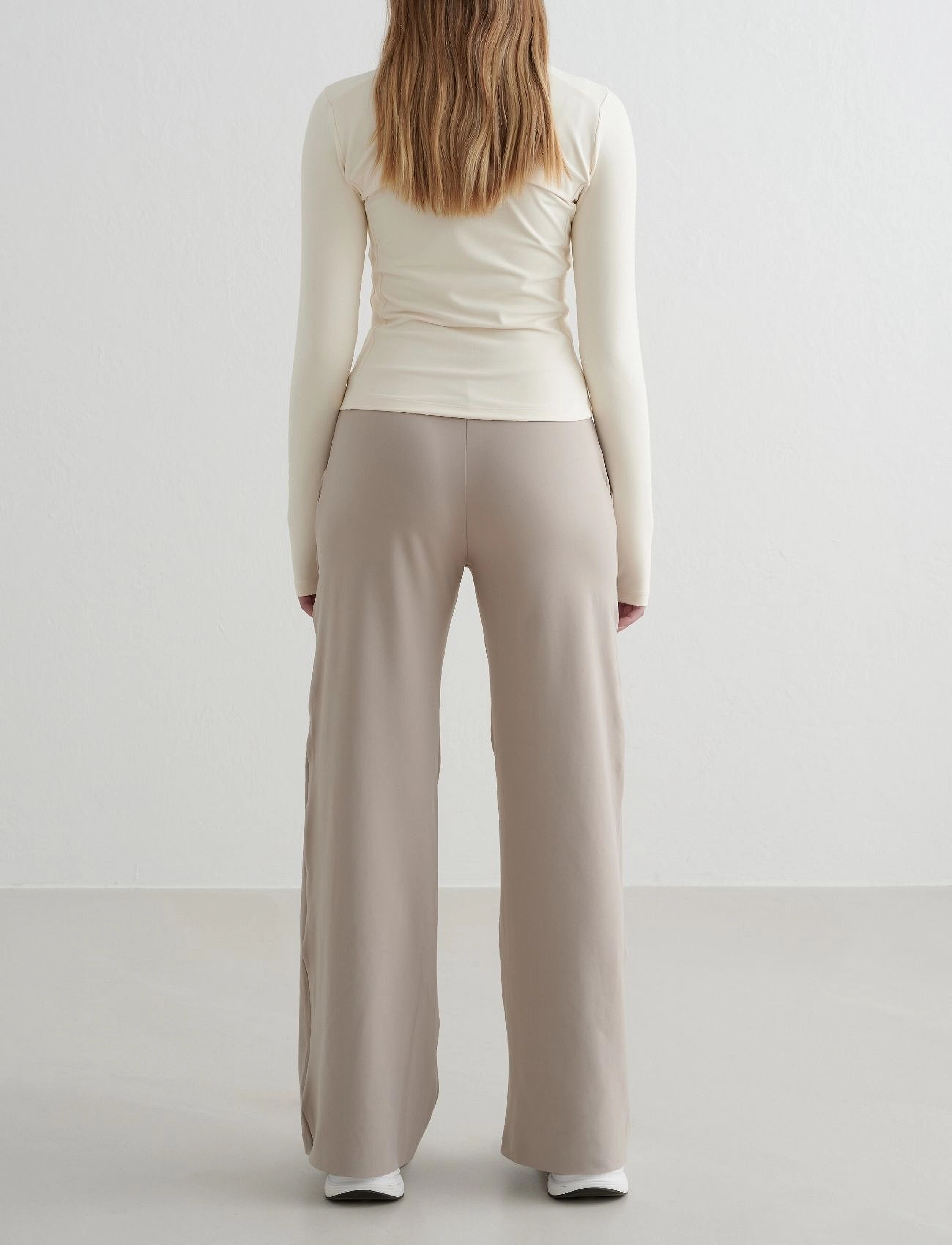 aim´n - Sense Wide Pants - spodnie treningowe - dark clay - 3