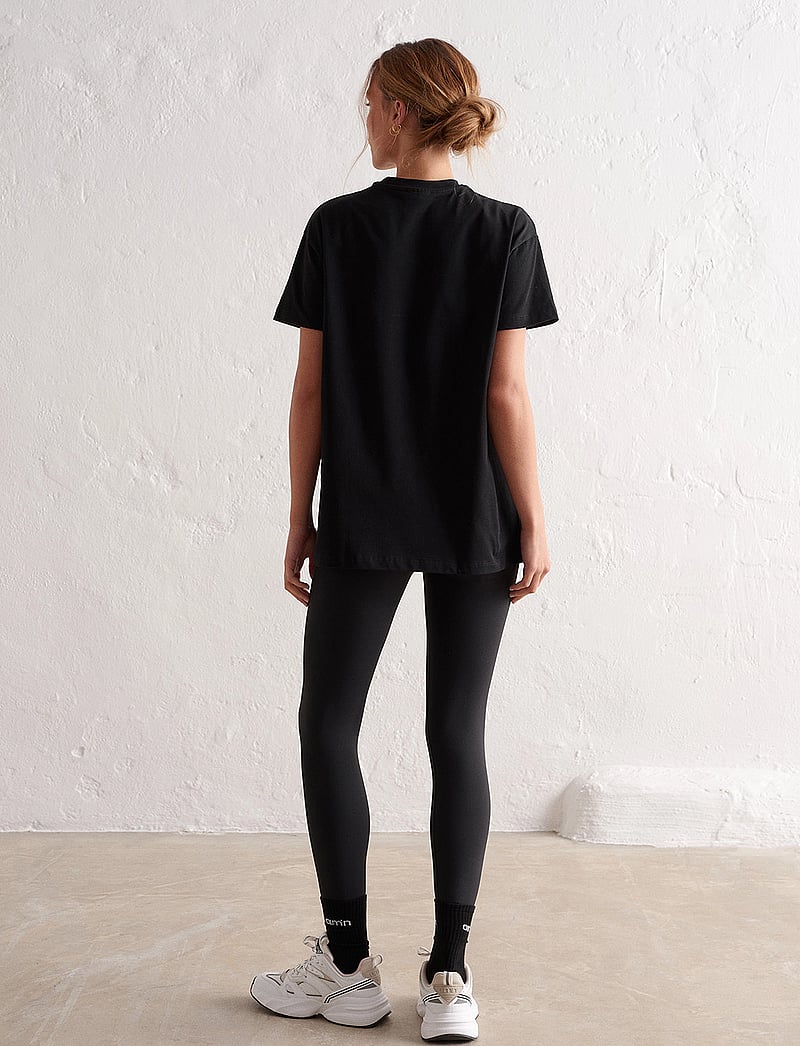 aim´n - Boyfriend T-shirt - t-shirts - black - 4