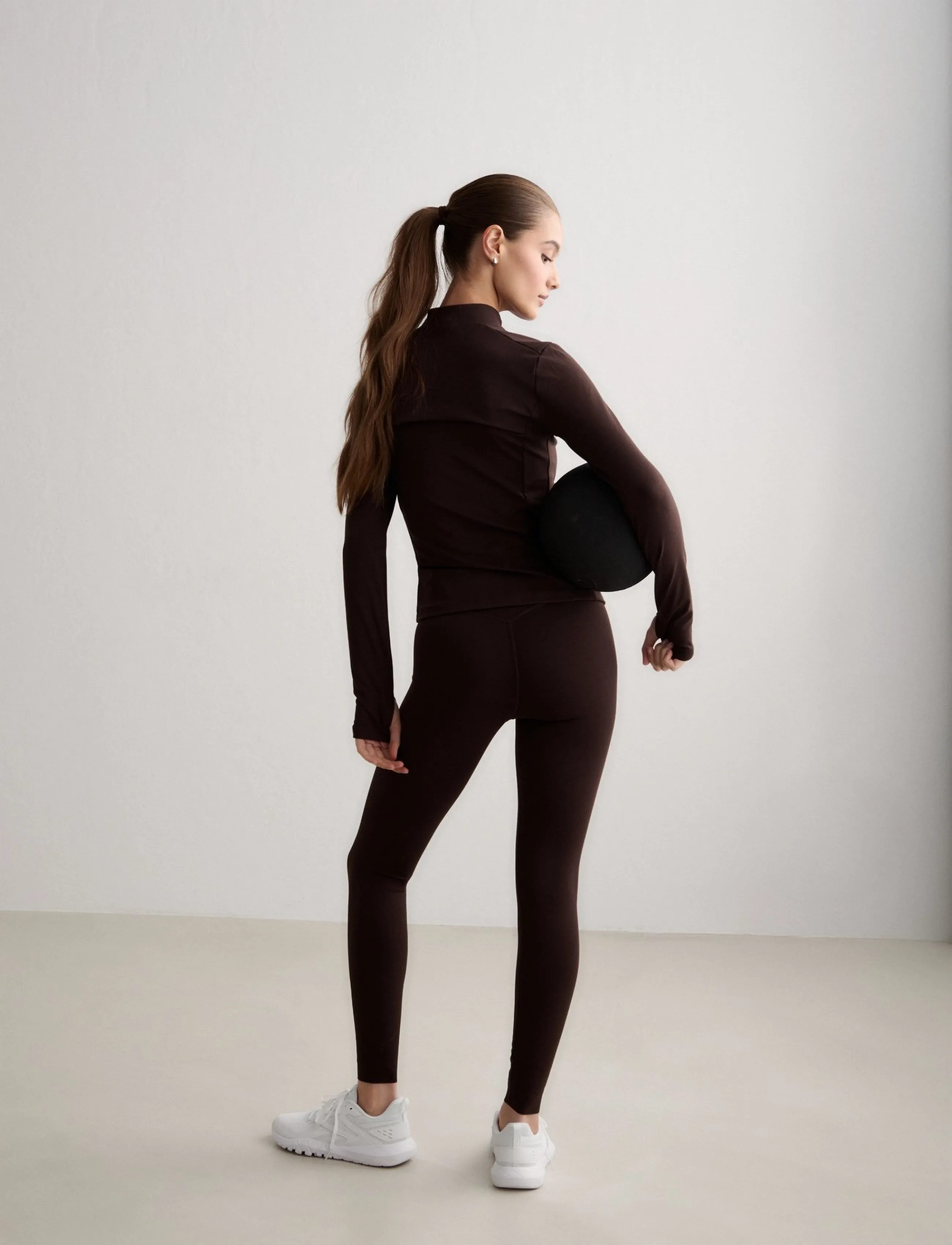 aim´n - Sense Tights - training tights - chocolate - 3