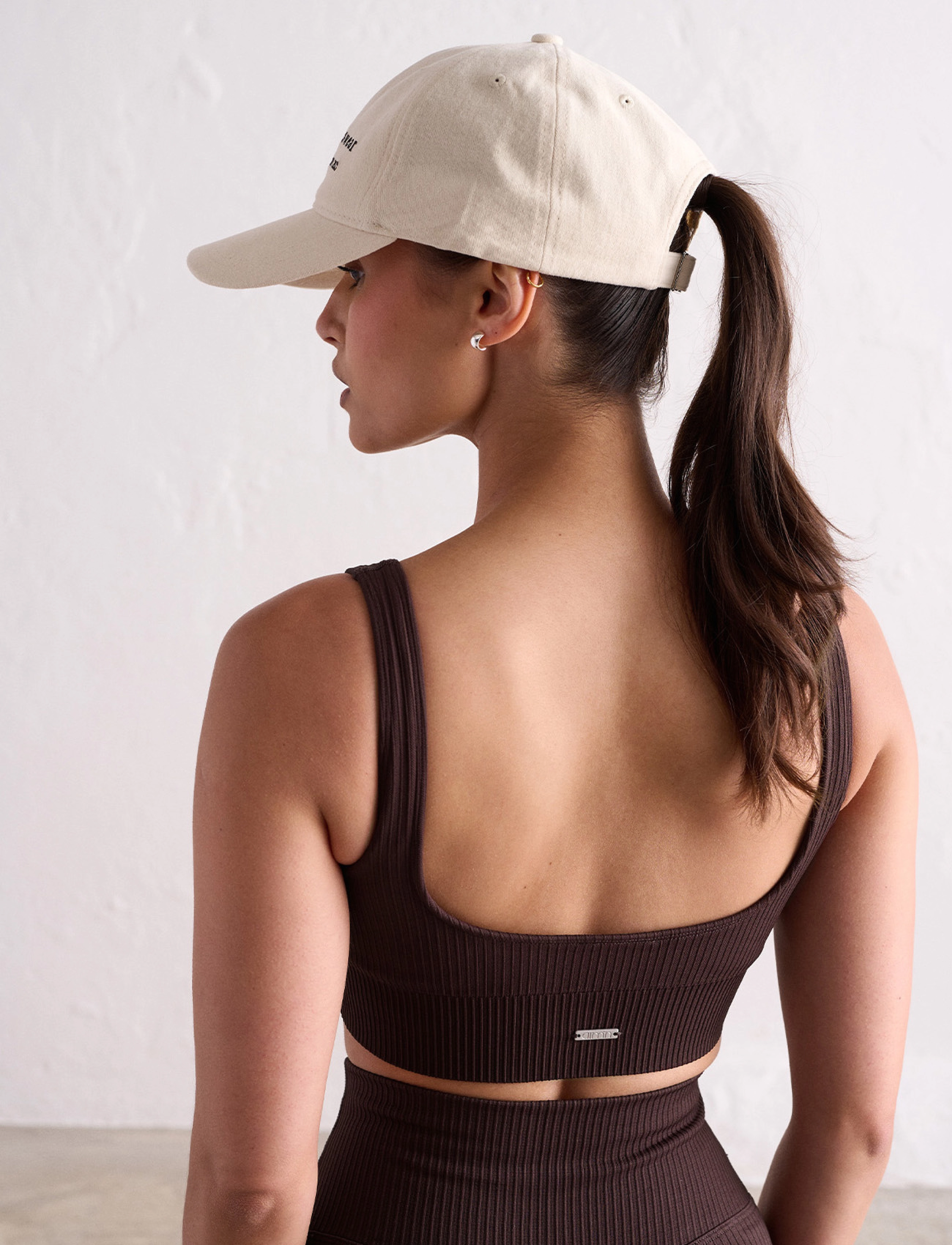 aim´n - Serif Cap - hats & caps - cafe au lait - 3