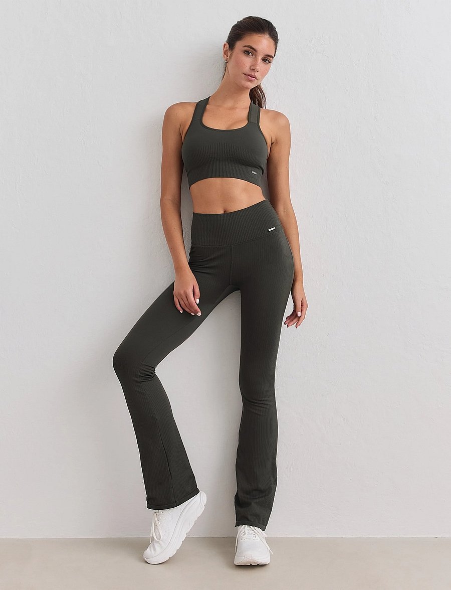aim´n - Ribbed Seamless Flare Tights - training tights - dark ivy - 0