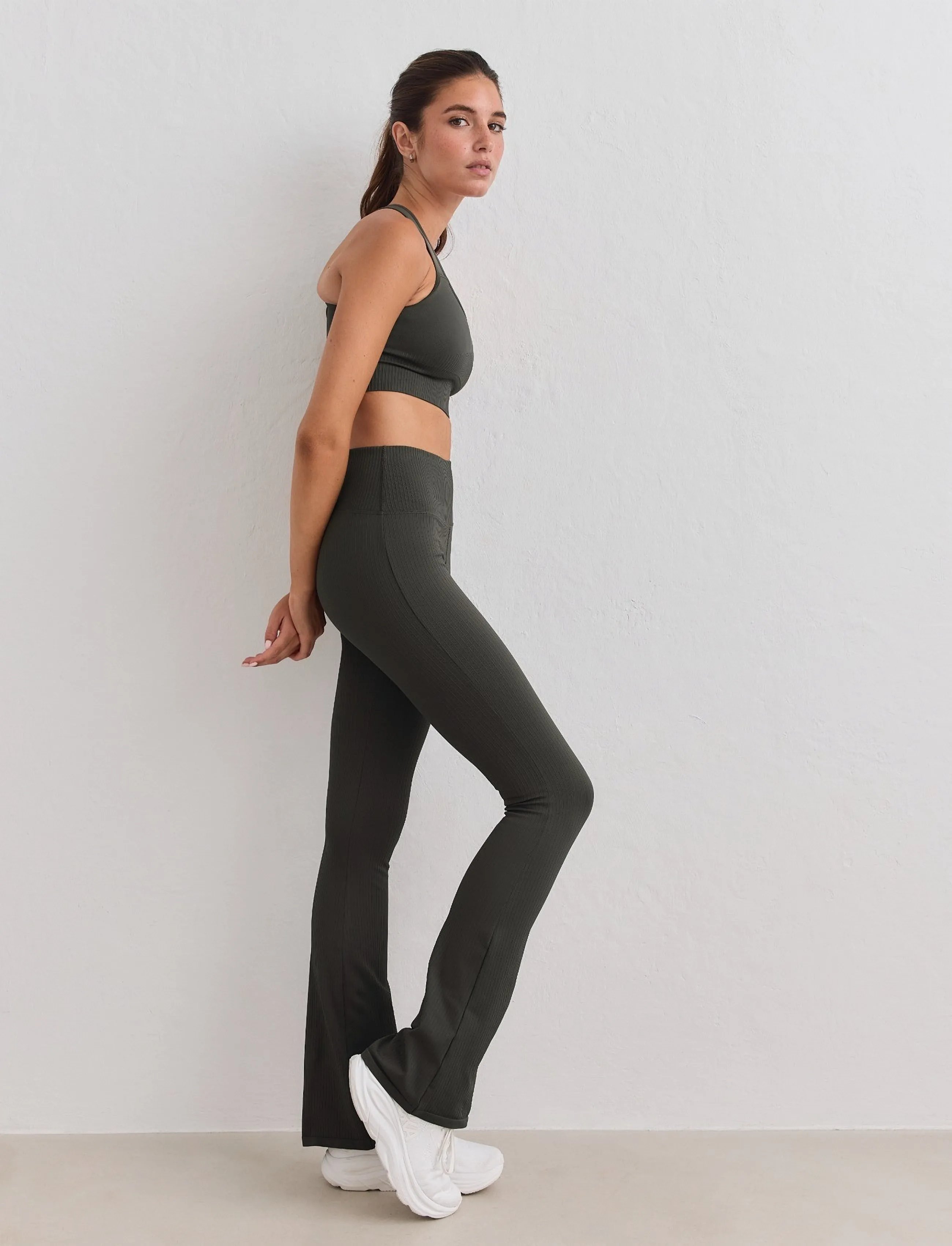 Ribbed Seamless Flare Tights 3
