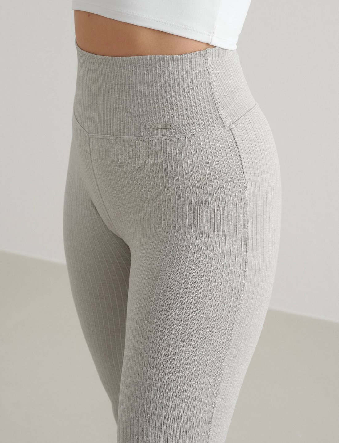 aim´n - Ribbed Seamless Flare Tights - seamless tights - grey melange - 3