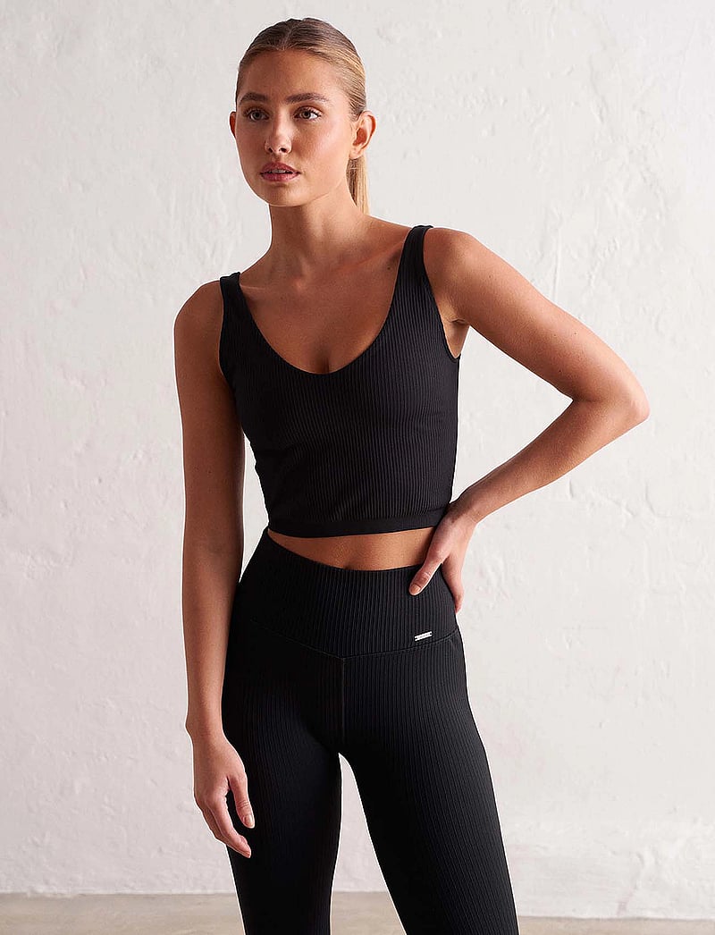 aim´n - Ribbed Seamless Bralette - crop tops - black - 4