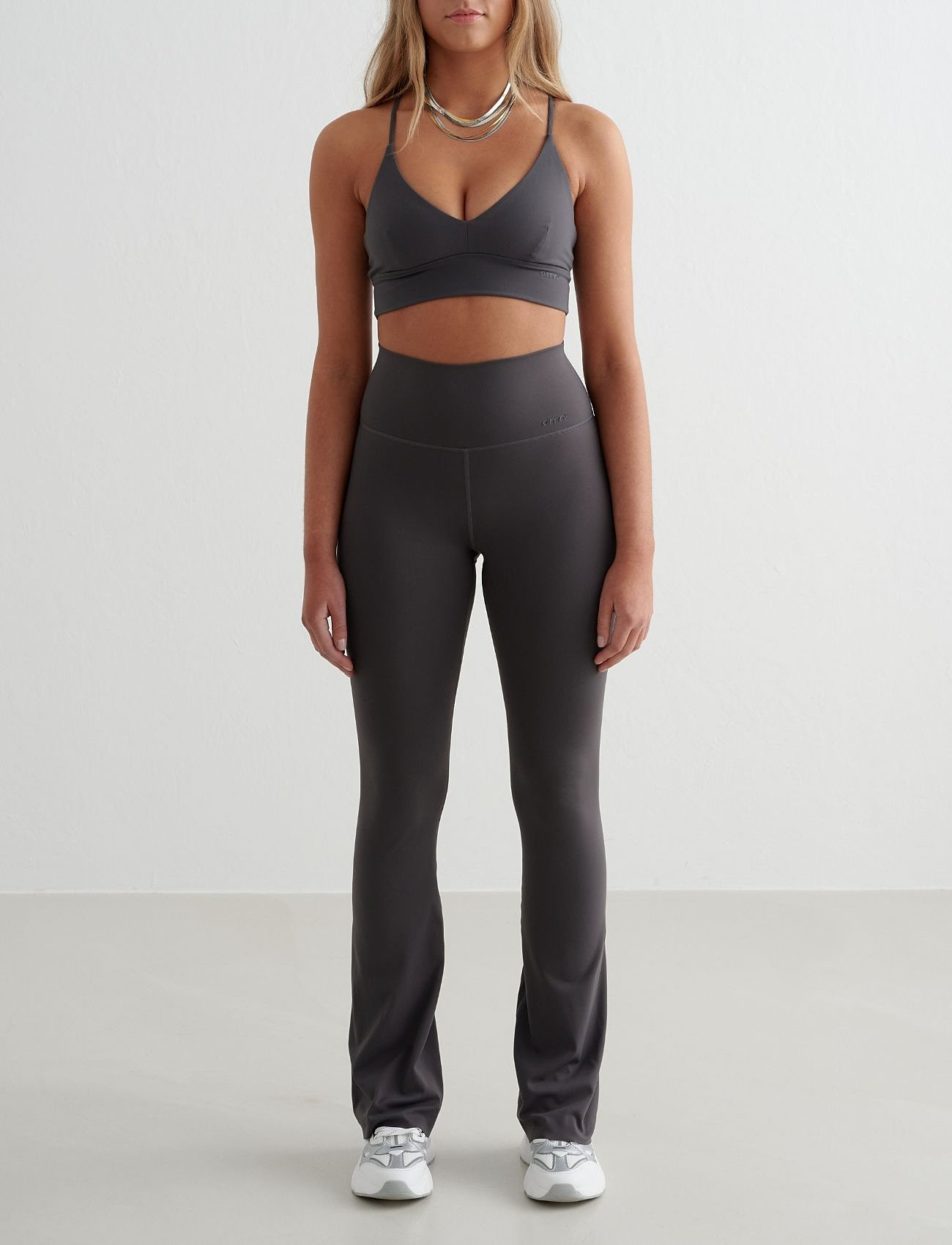 aim´n - Sense Strap Bra - sport bh:ar - shadow grey - 0