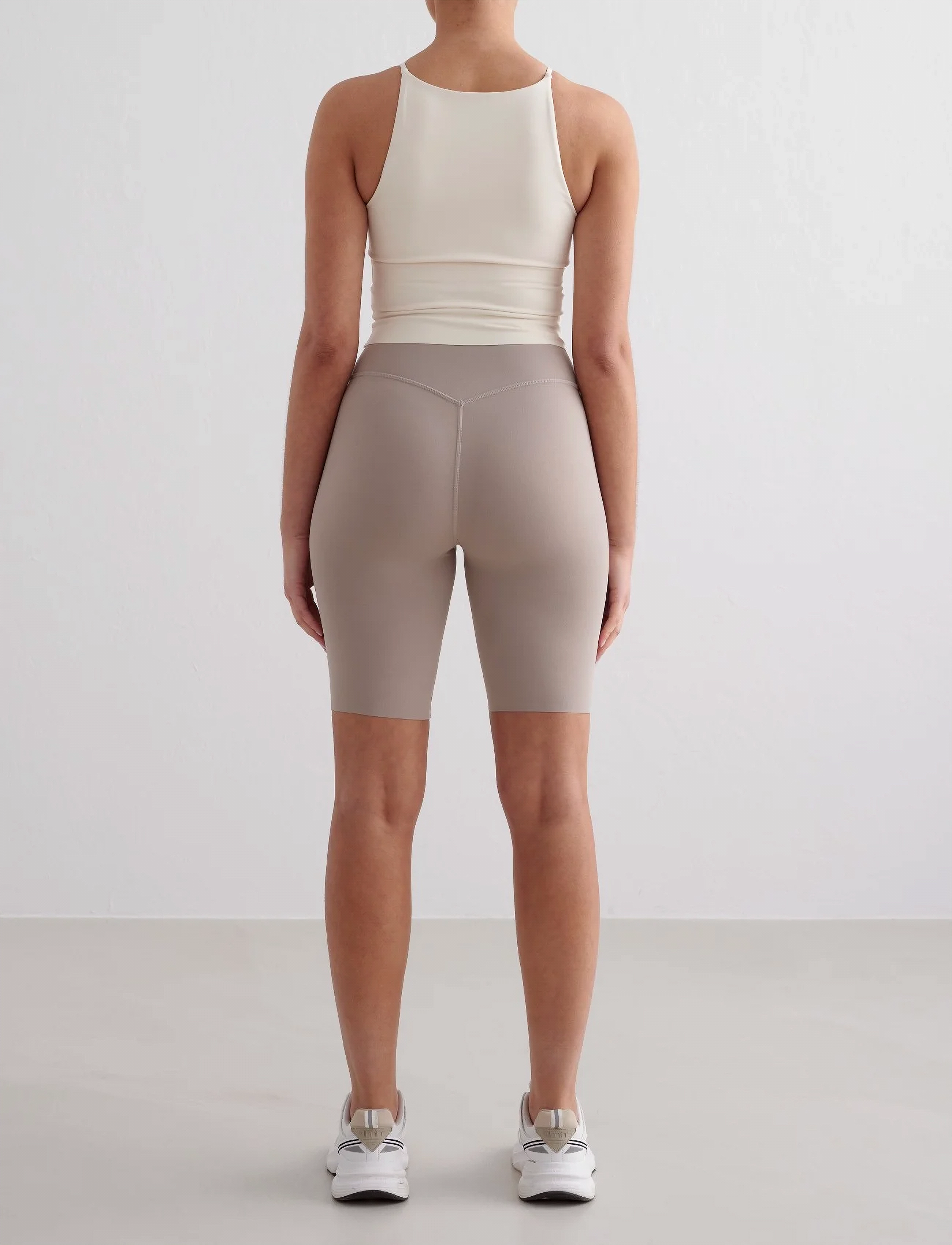 aim´n - Sense Biker Shorts - 1/2 länge - dark clay - 3