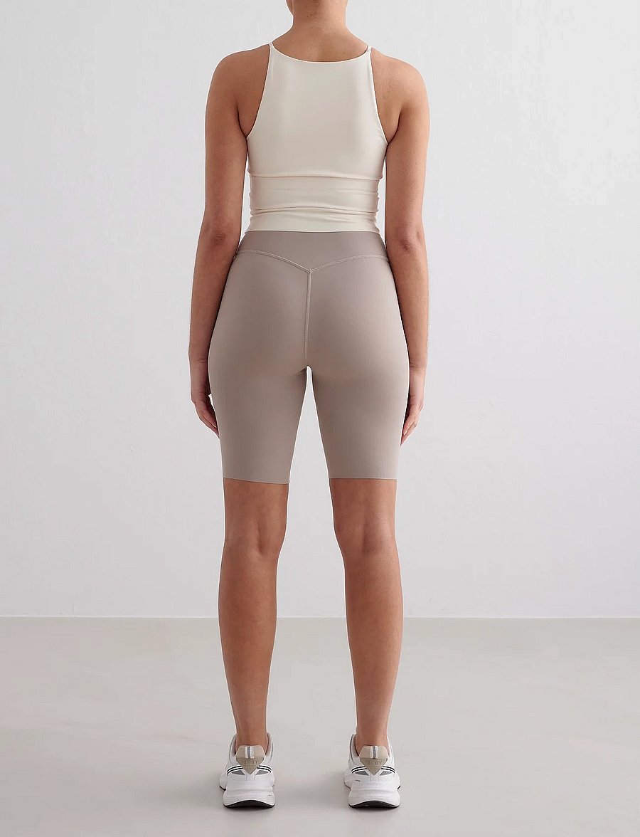 aim´n - Sense Biker Shorts - 1/2 länge - dark clay - 3