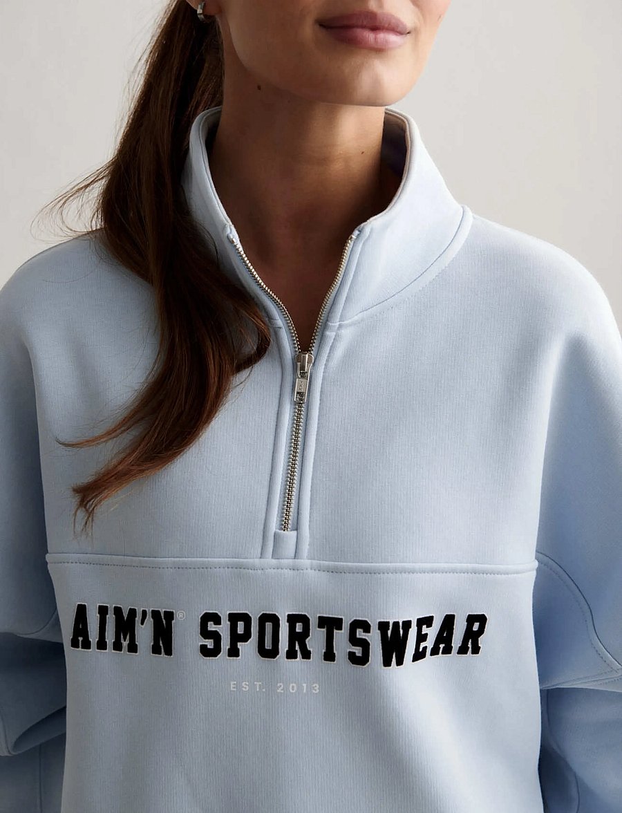 aim´n - Varsity Sweat Half Zip - tops - aura - 5