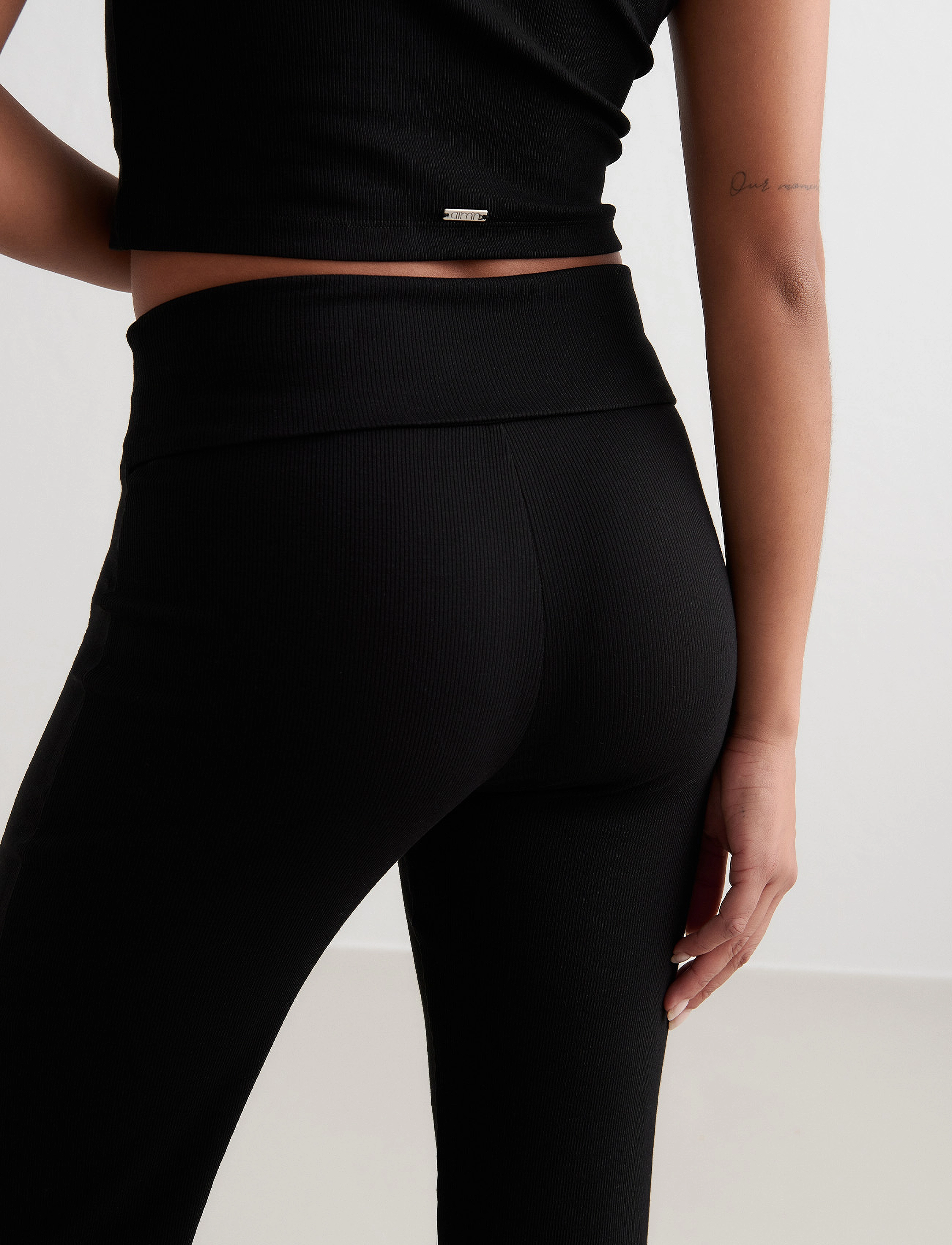 Ease Ribbed Pants 6