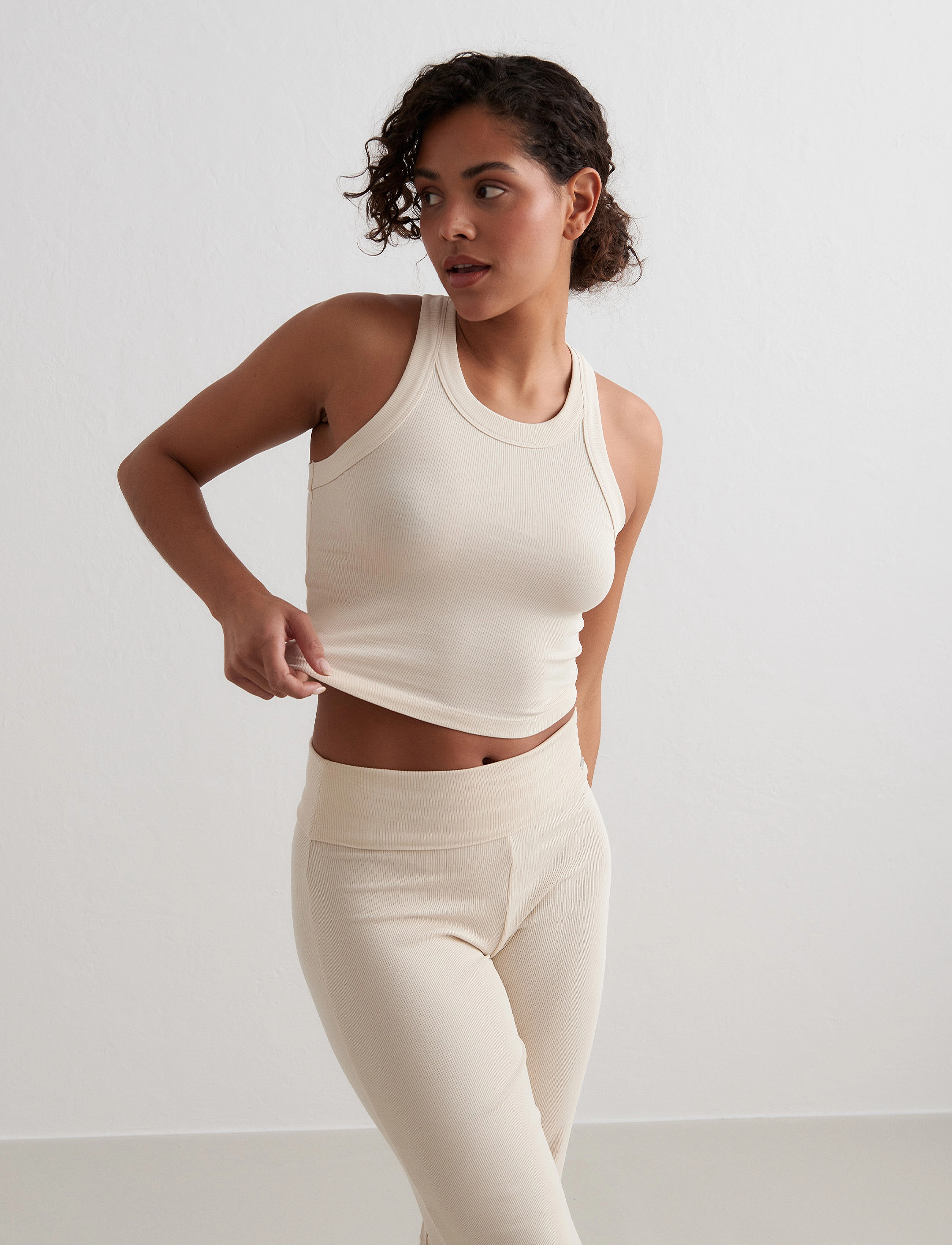aim´n Ease Ribbed Tank Top - Crop tops - CAFÉ AU LAIT / beige