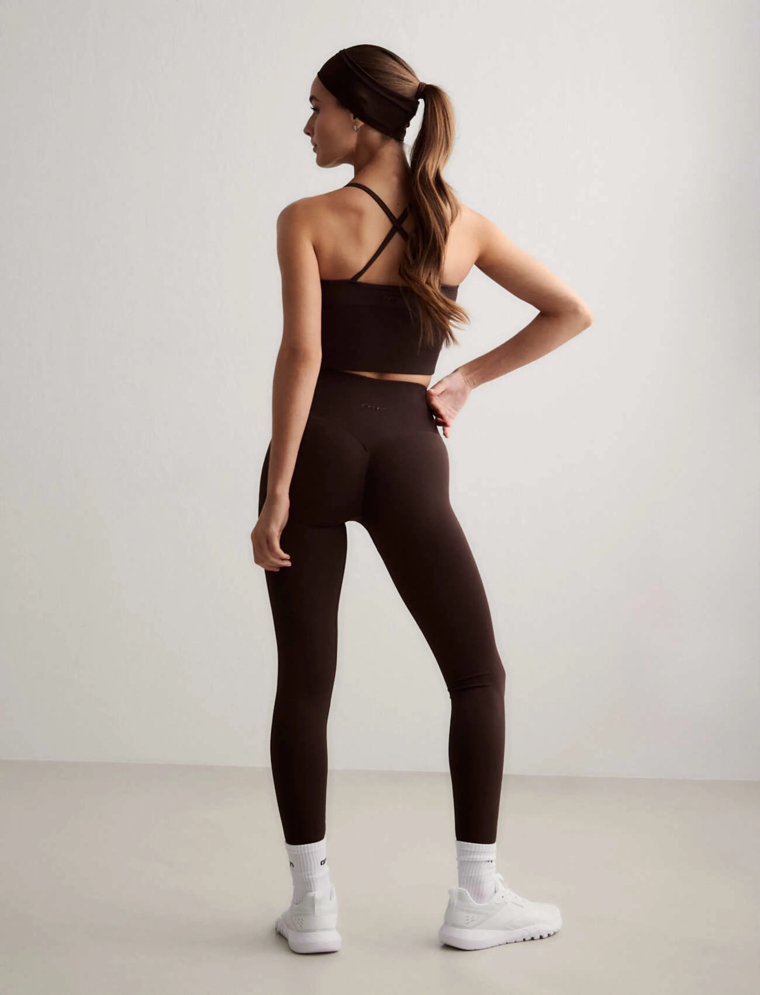 aim´n - Shape Seamless Tights - trainingstights - chocolate - 3