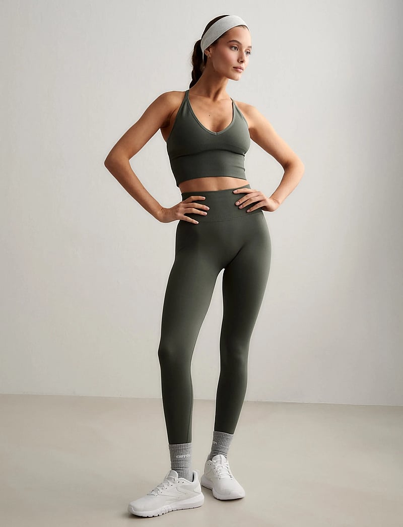 aim´n - Shape Seamless Tights - seamless tights - ivy - 0