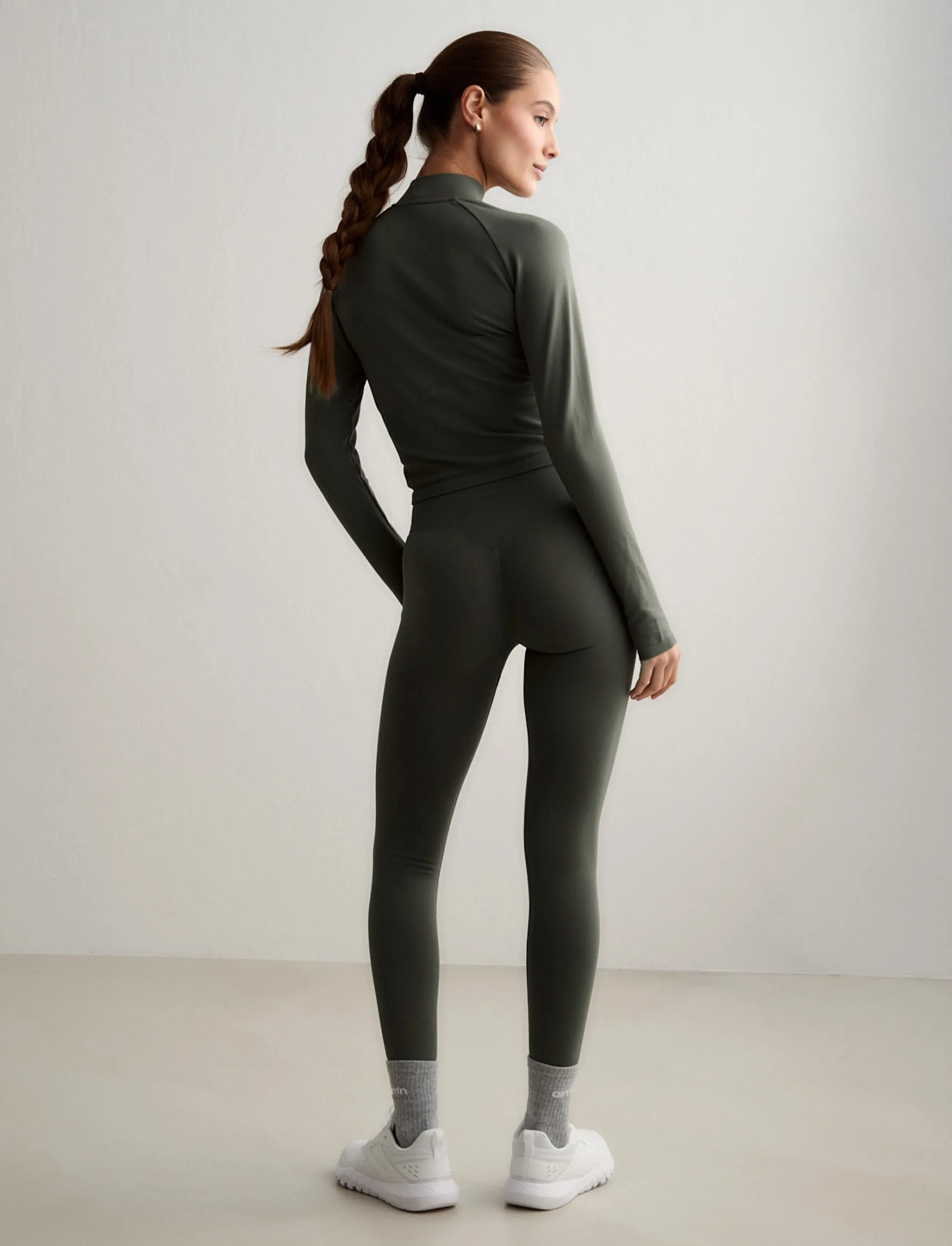aim´n - Shape Seamless Tights - seamless tights - ivy - 3