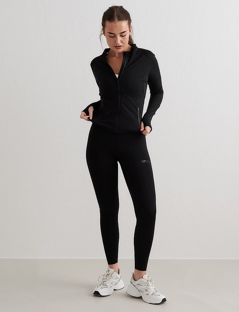 aim´n - Sculpting Zip Jacket - sportjacken - black - 3