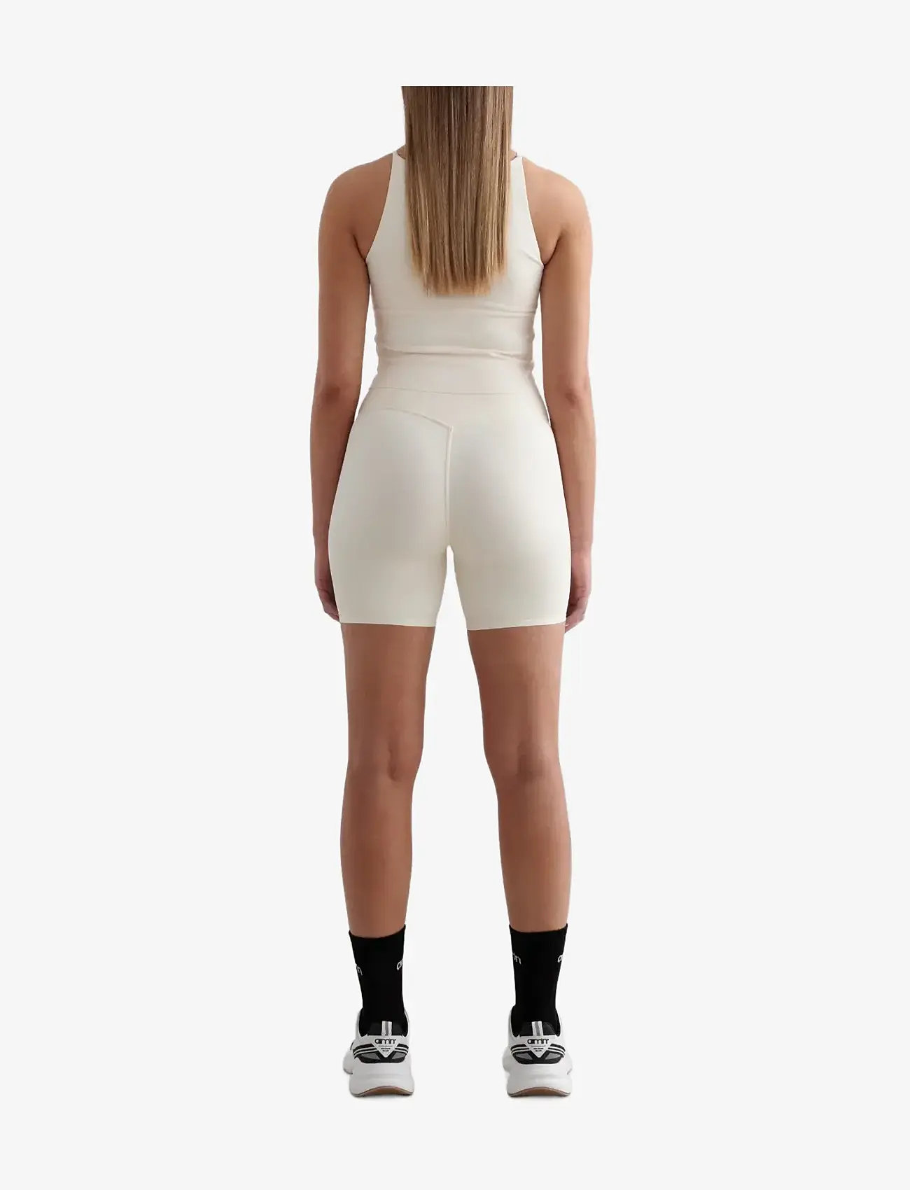 aim´n - Sense Midi Biker Shorts - rattapüksid - almond white - 4