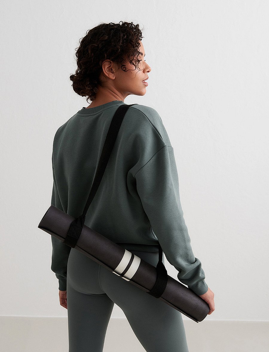 aim´n - Serif Sweatshirt - sweatshirts - sage - 5