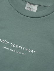 AIM'N - Serif Boxy T-Shirt - topper & t-skjorter - sage - 7