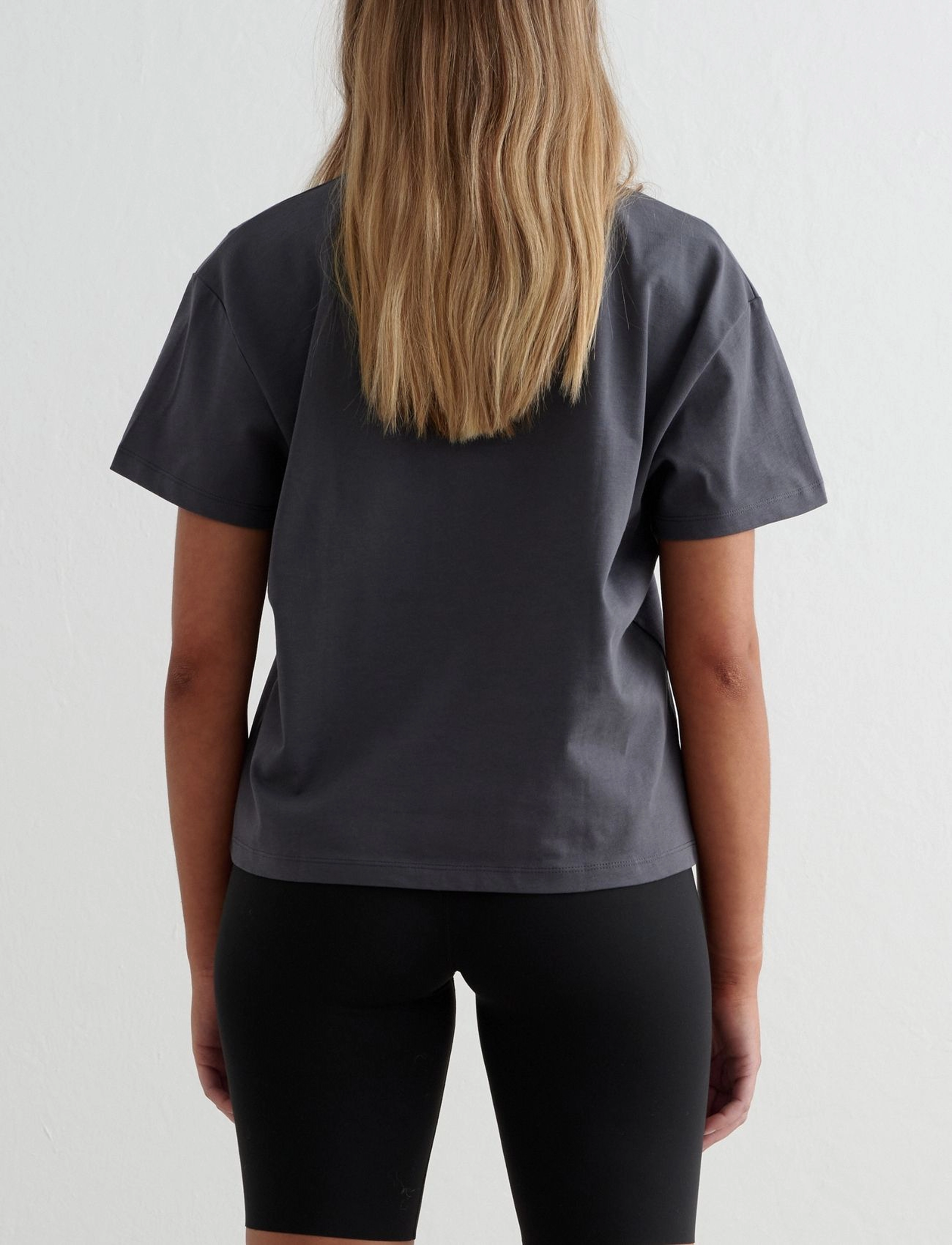 aim´n - Serif Boxy T-Shirt - t-shirts - shadow grey - 3