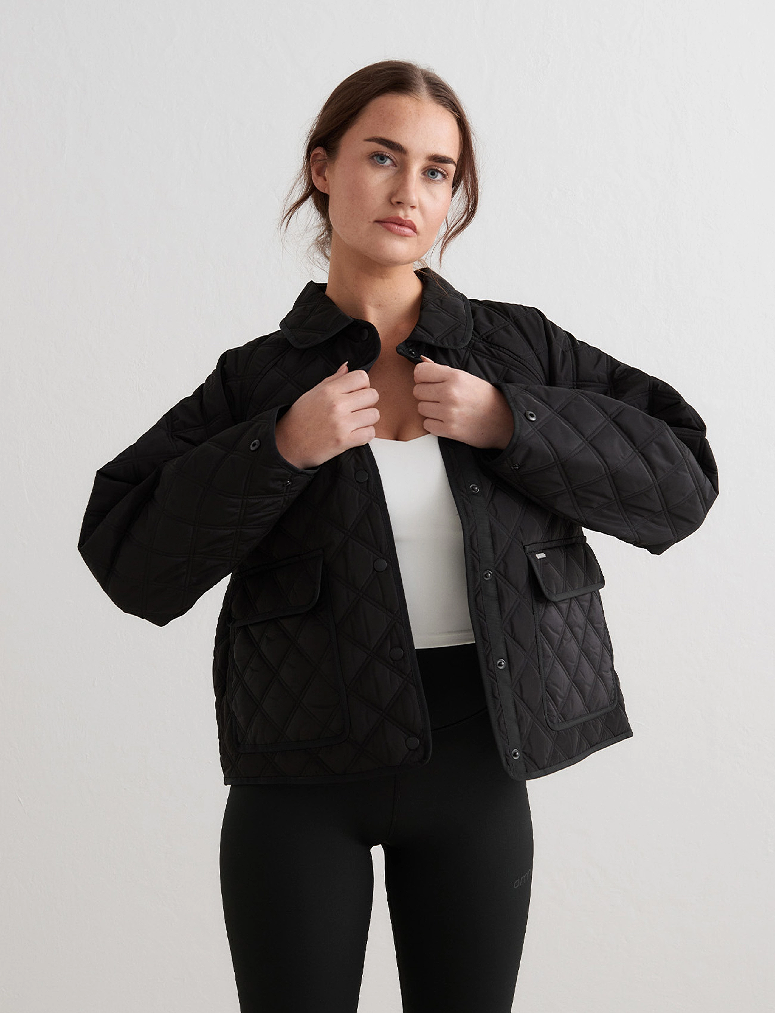 aim´n - Quilted Femme Jacket - vabaaja jakid - black - 4