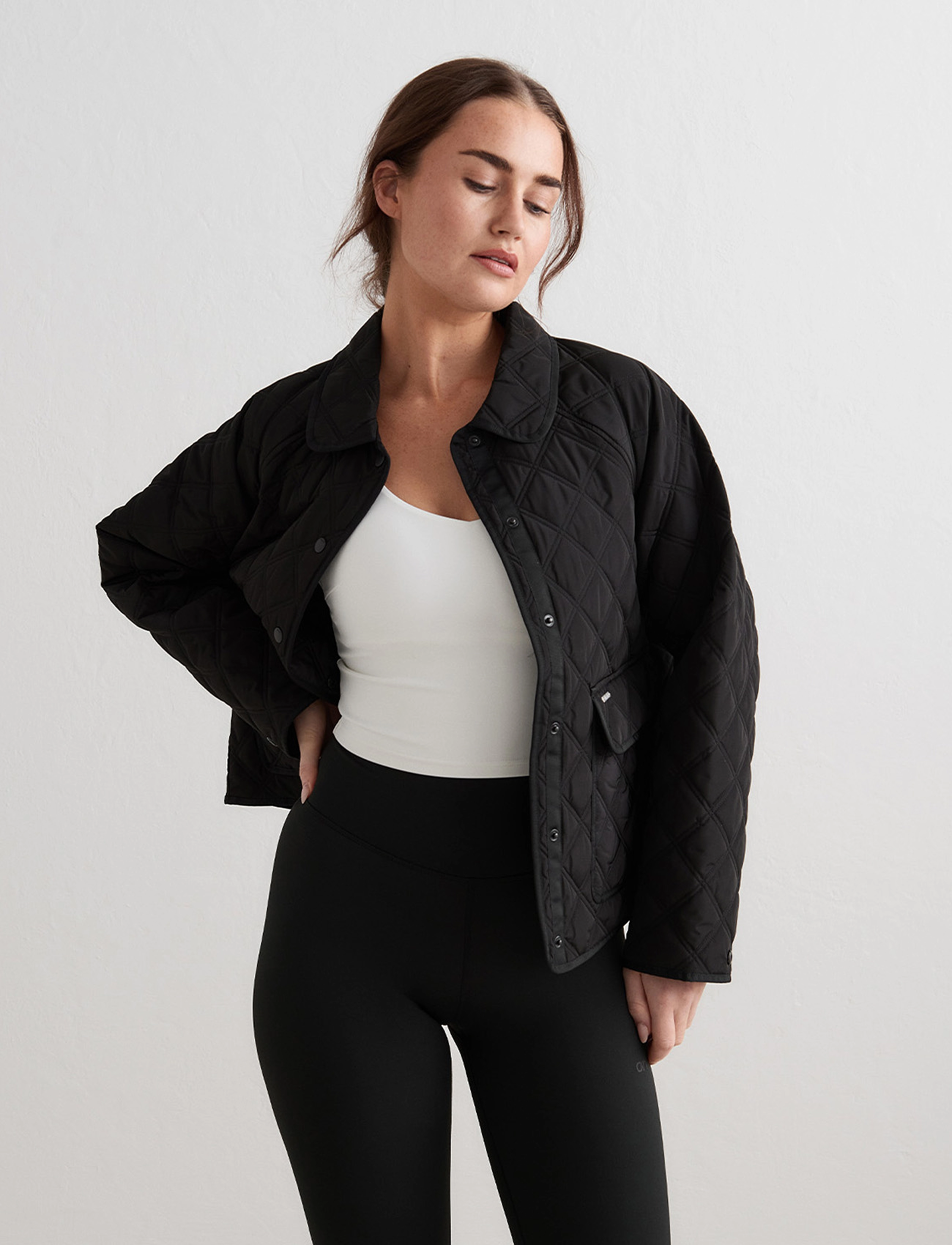 aim´n - Quilted Femme Jacket - vabaaja jakid - black - 5