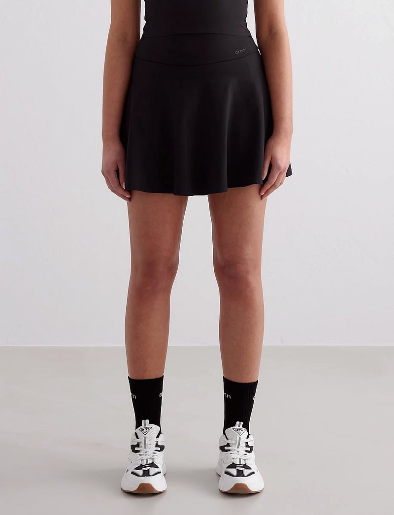 aim´n - Sense Skort - skorts - black - 3