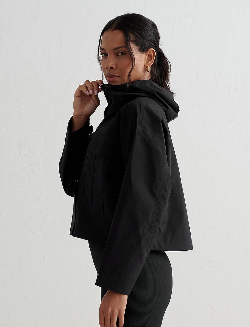 aim´n - Waterproof Jacket - träningsjackor - black - 4