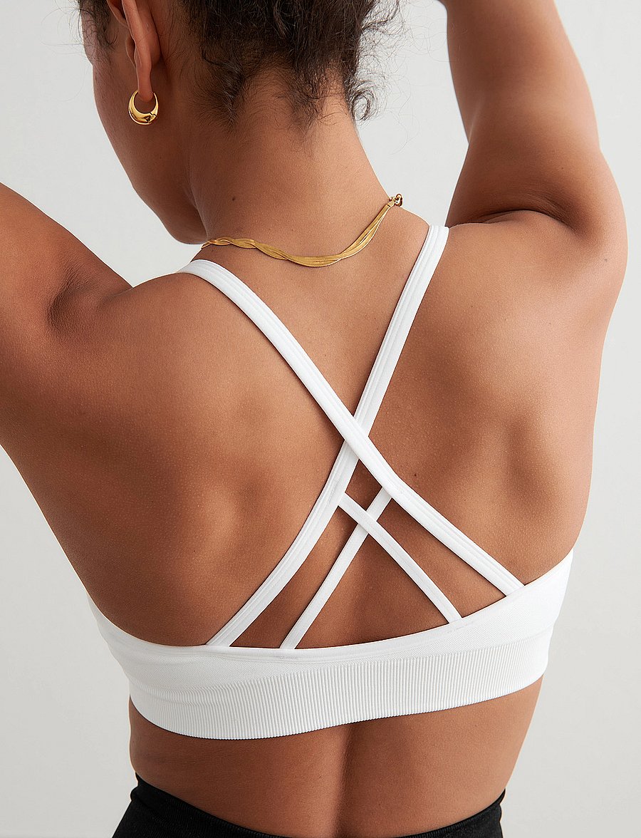 aim´n - Shape Seamless Cross Back Bra - sporta krūšturi - white - 4