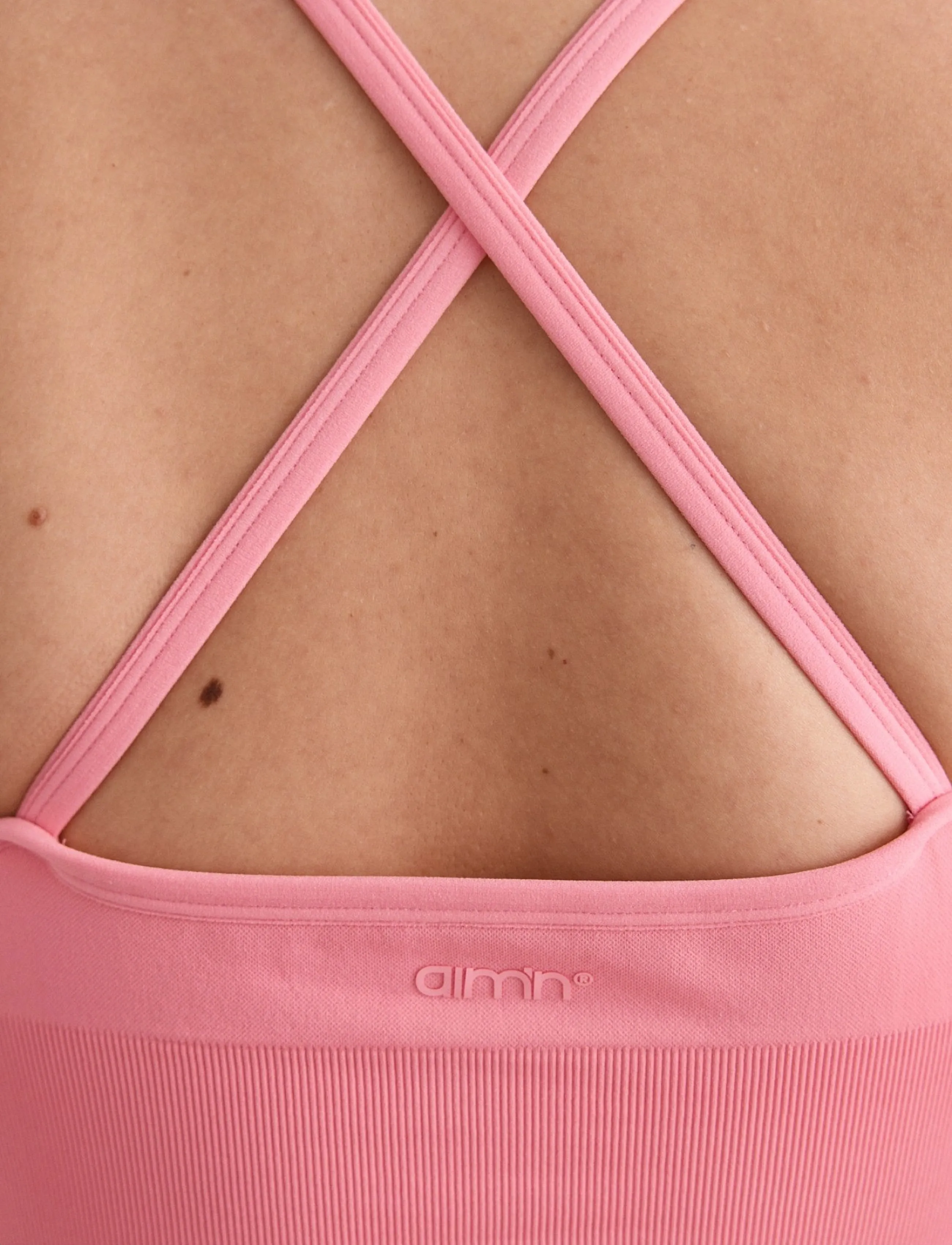 aim´n - Shape Seamless Cross Back Bralette - sports bras - blush - 4