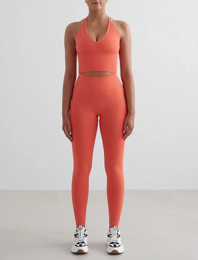 aim´n - Shape Seamless Cross Back Bralette - sport-bhs - tangerine - 5