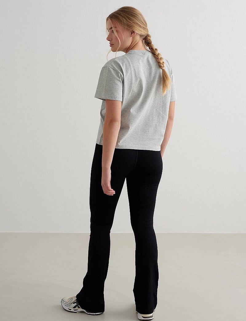 aim´n - Varsity Boxy T-shirt - t-shirts - grey melange - 5