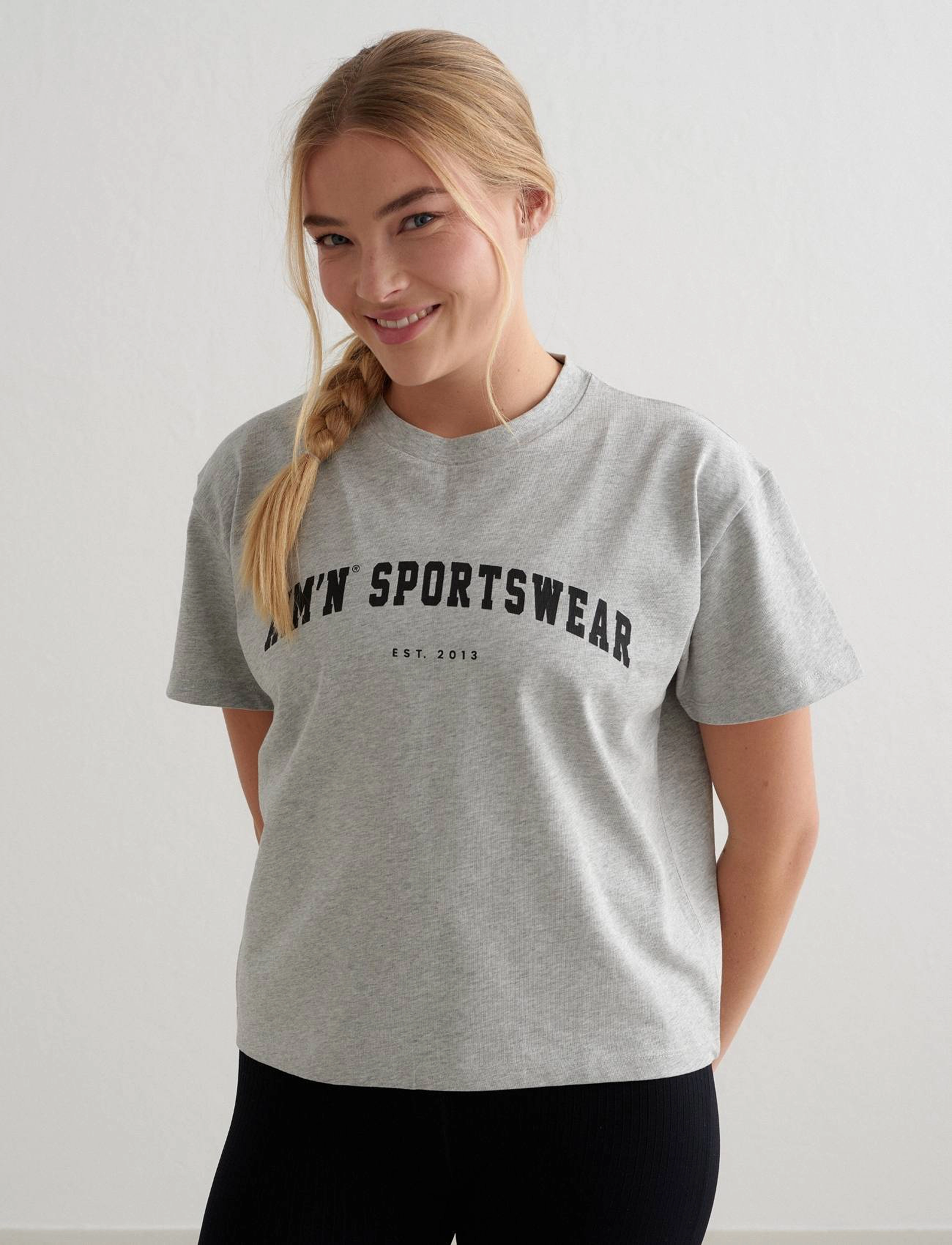 Aimn T-shirt 'Varsity' dam – bild 7