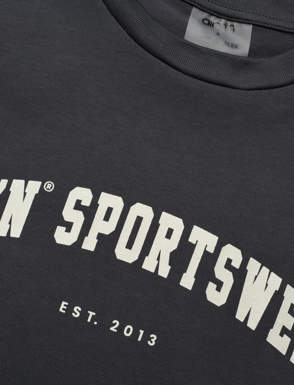 aim´n - Varsity Boxy T-shirt - t-shirts - shadow grey - 2