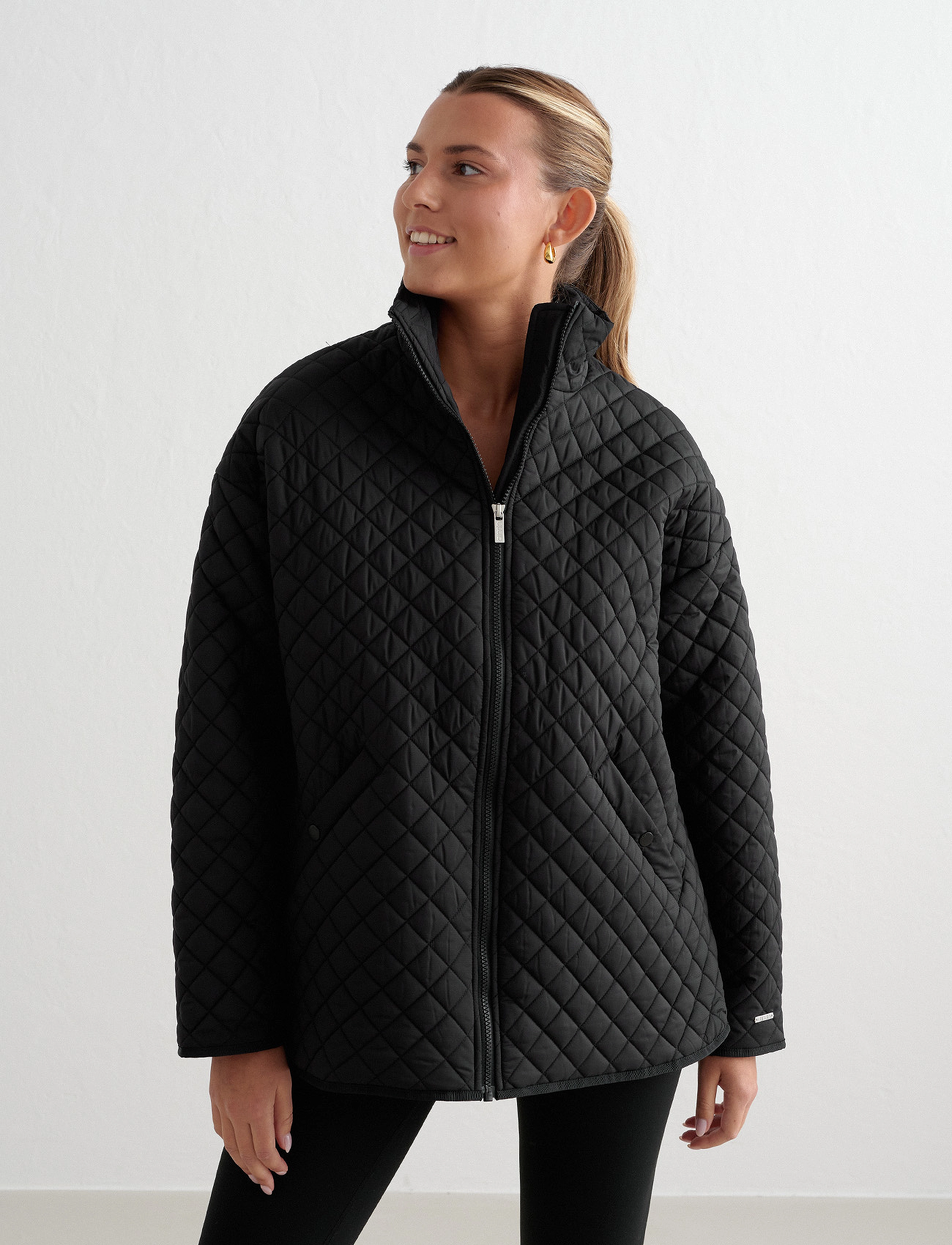 aim´n - Oversized Quilted Jacket - casual jackets - black - 3