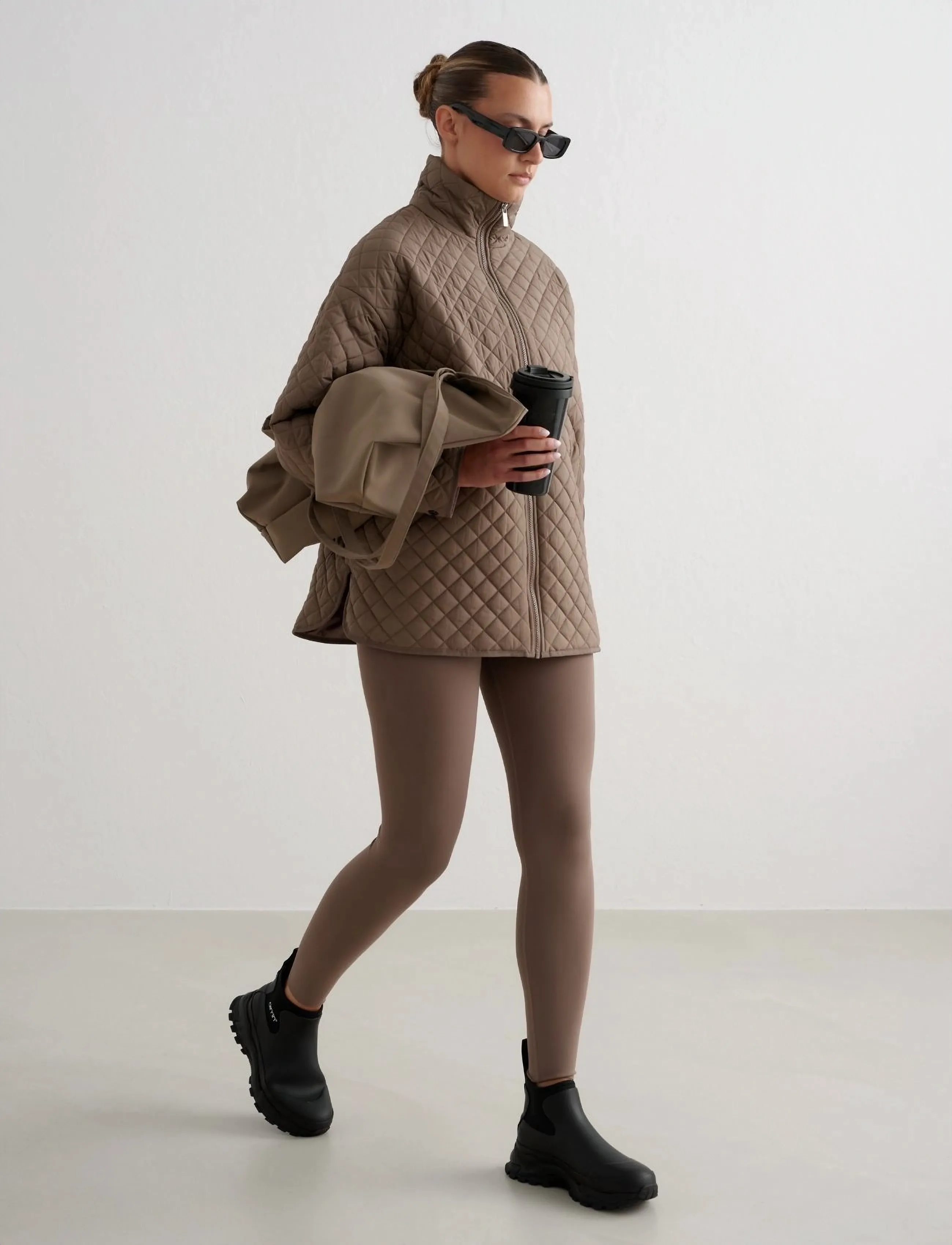 aim´n - Oversized Quilted Jacket - casual jakker - nougat - 3