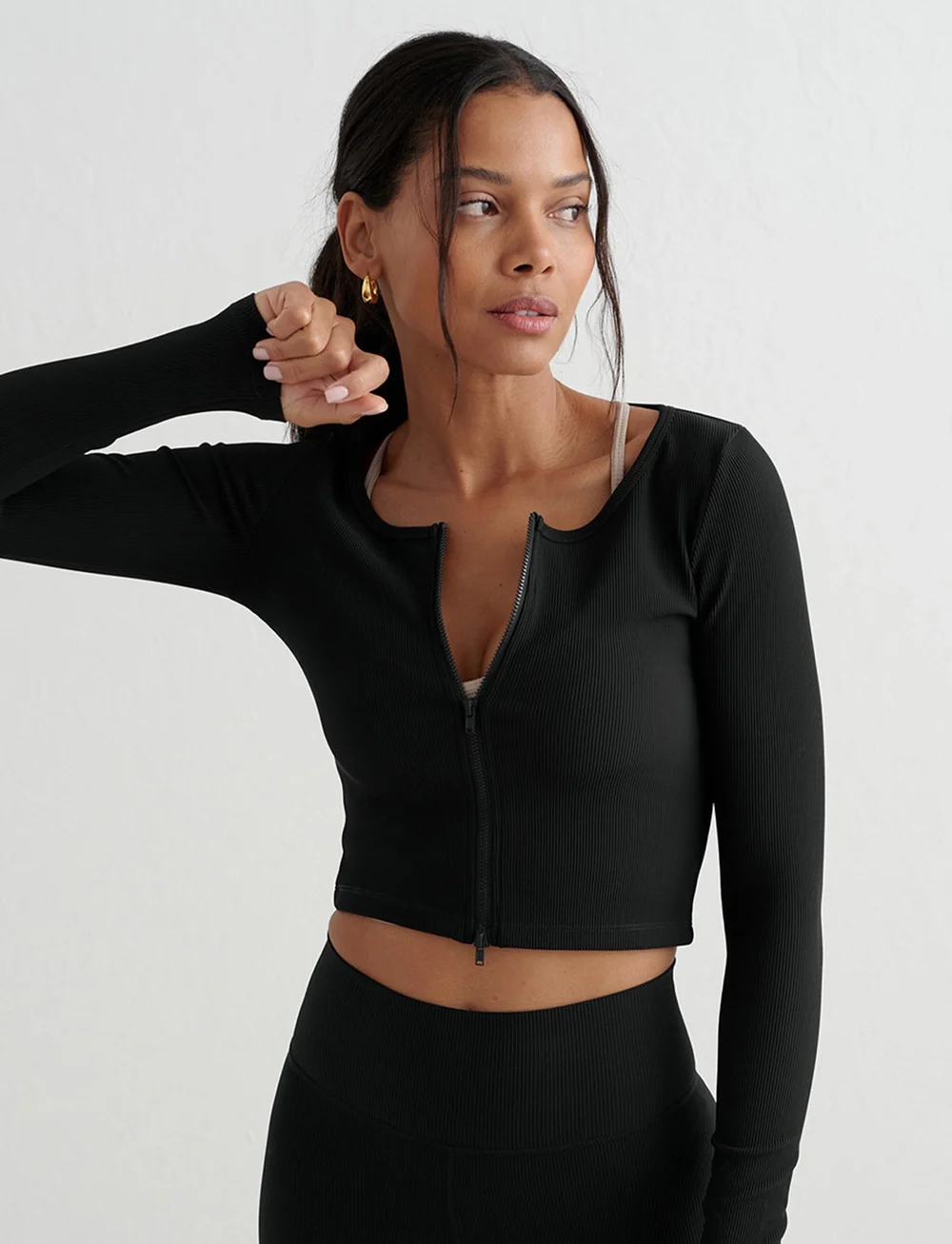 aim´n - Ribbed Performance Zipped Cardigan - crop tops - black - 0