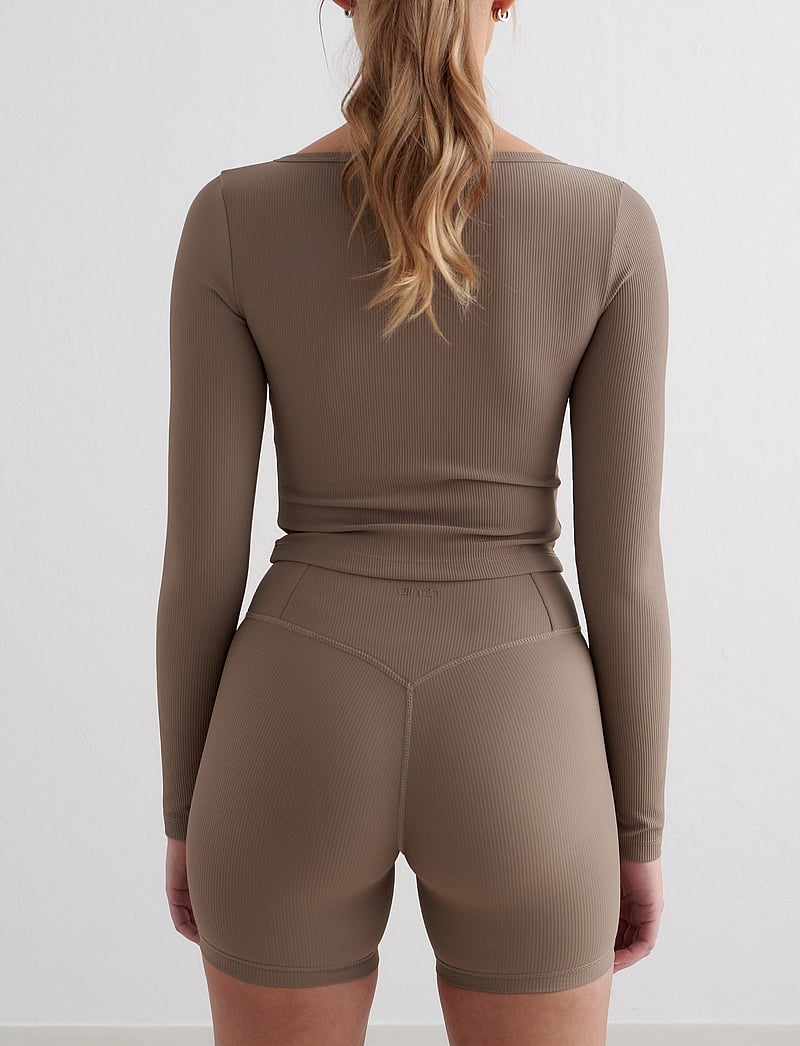 aim´n - Ribbed Performance Zipped Cardigan - crop tops - nougat - 2