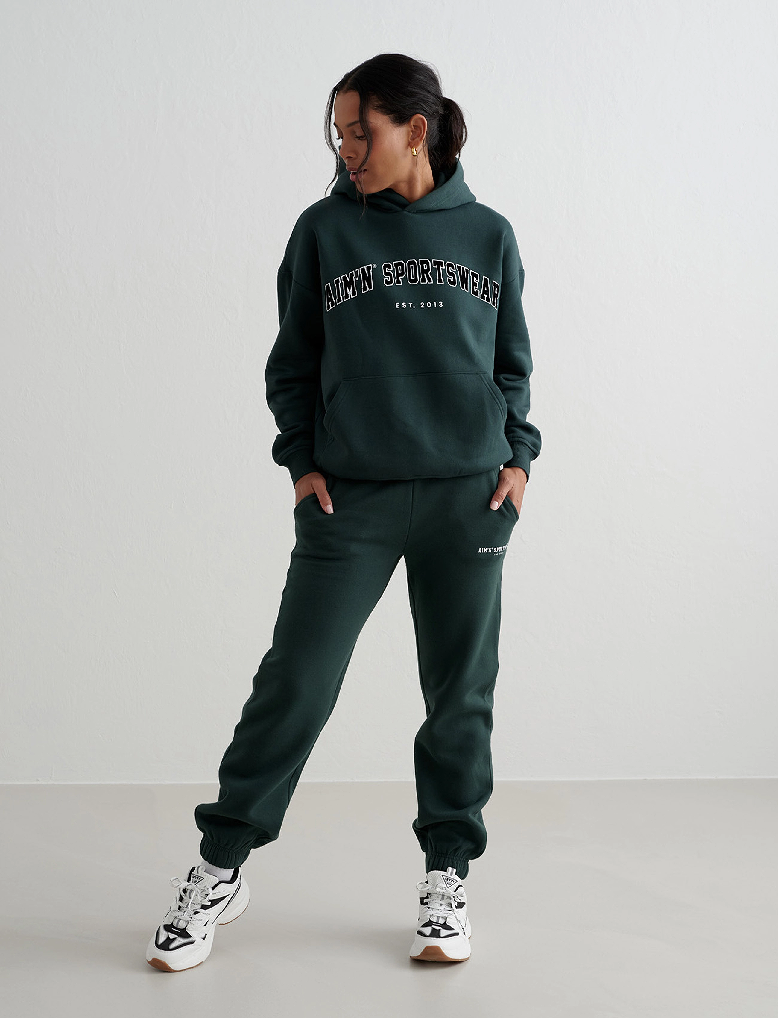 aim´n - Varsity Classic Sweatpants - trennipüksid - deep emerald - 4