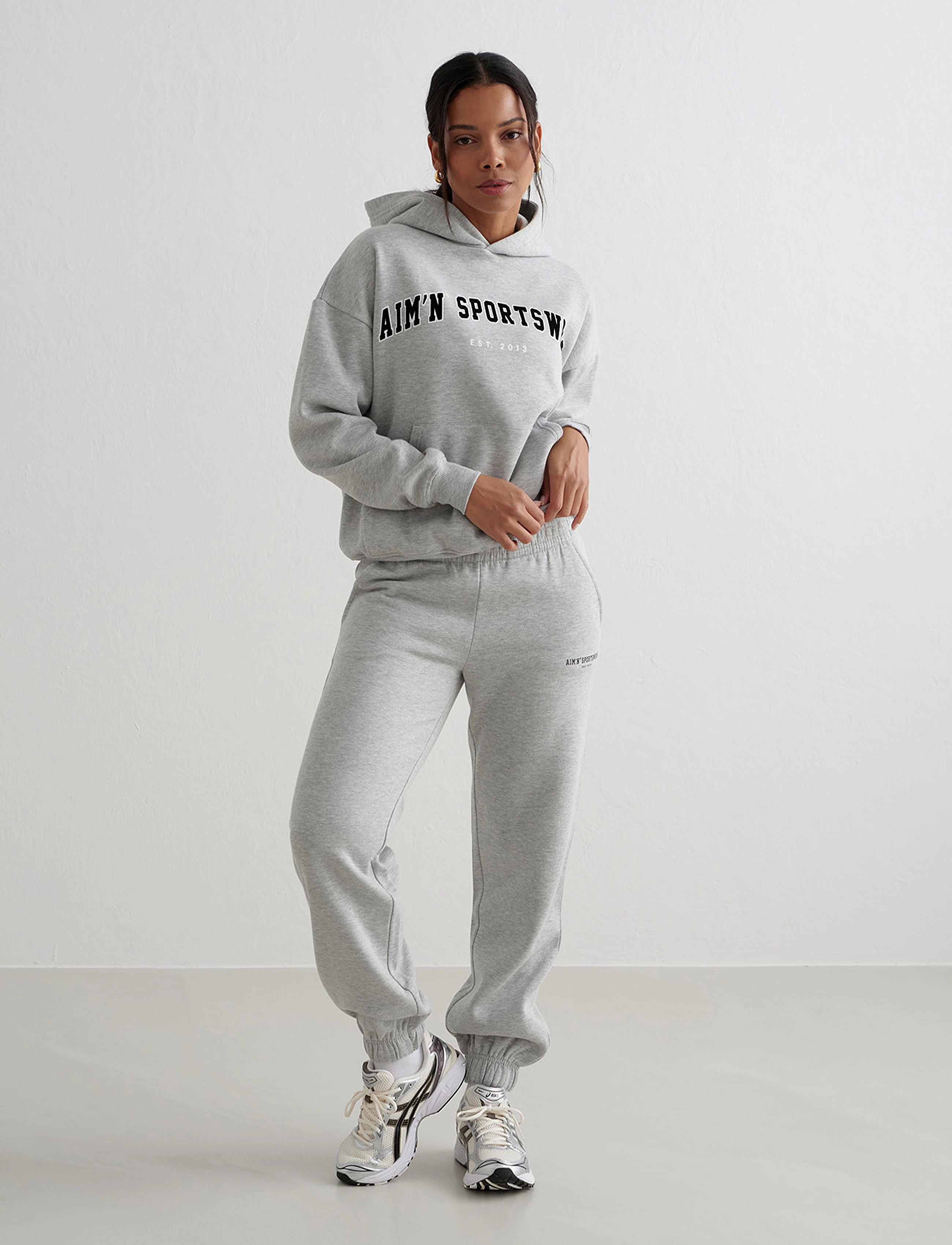aim´n - Varsity Classic Sweatpants - joggingbukser - grey melange - 5