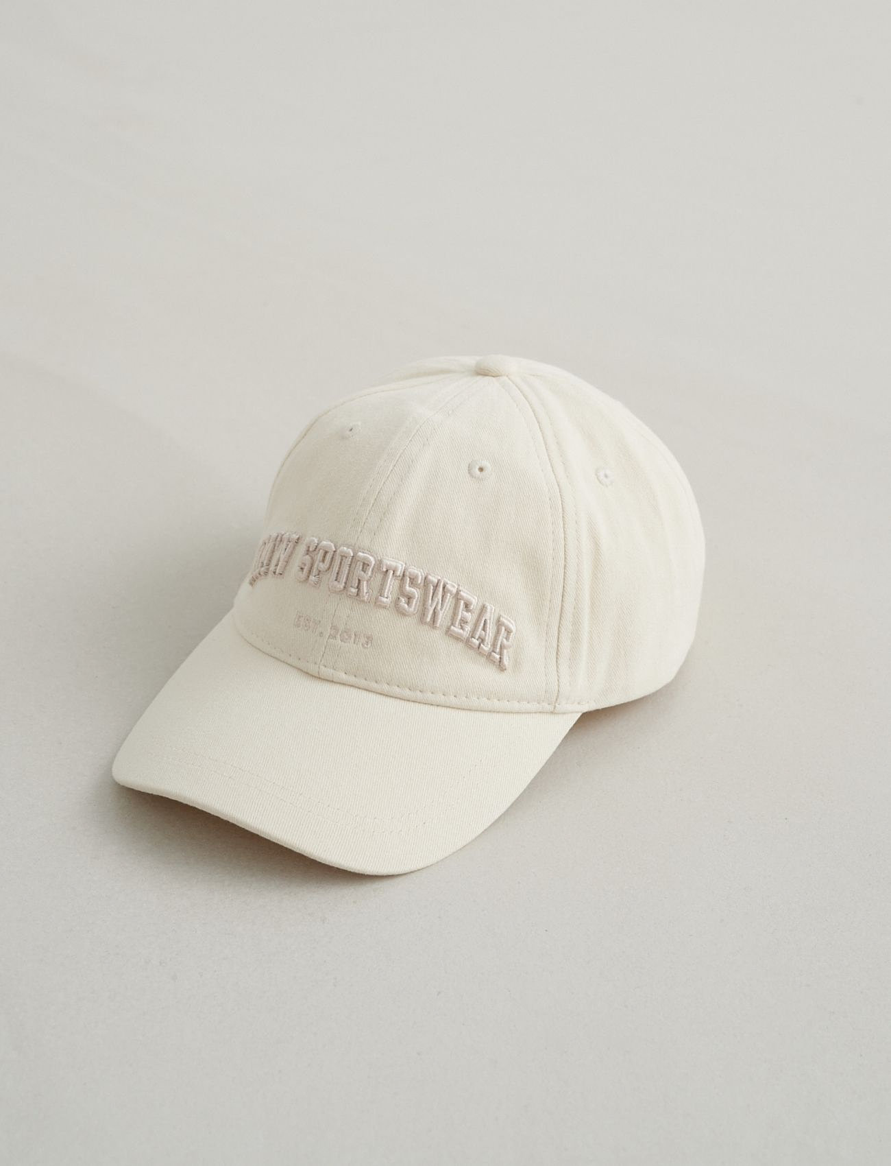 aim´n - Varsity Cap - laveste priser - cafe au lait - 2