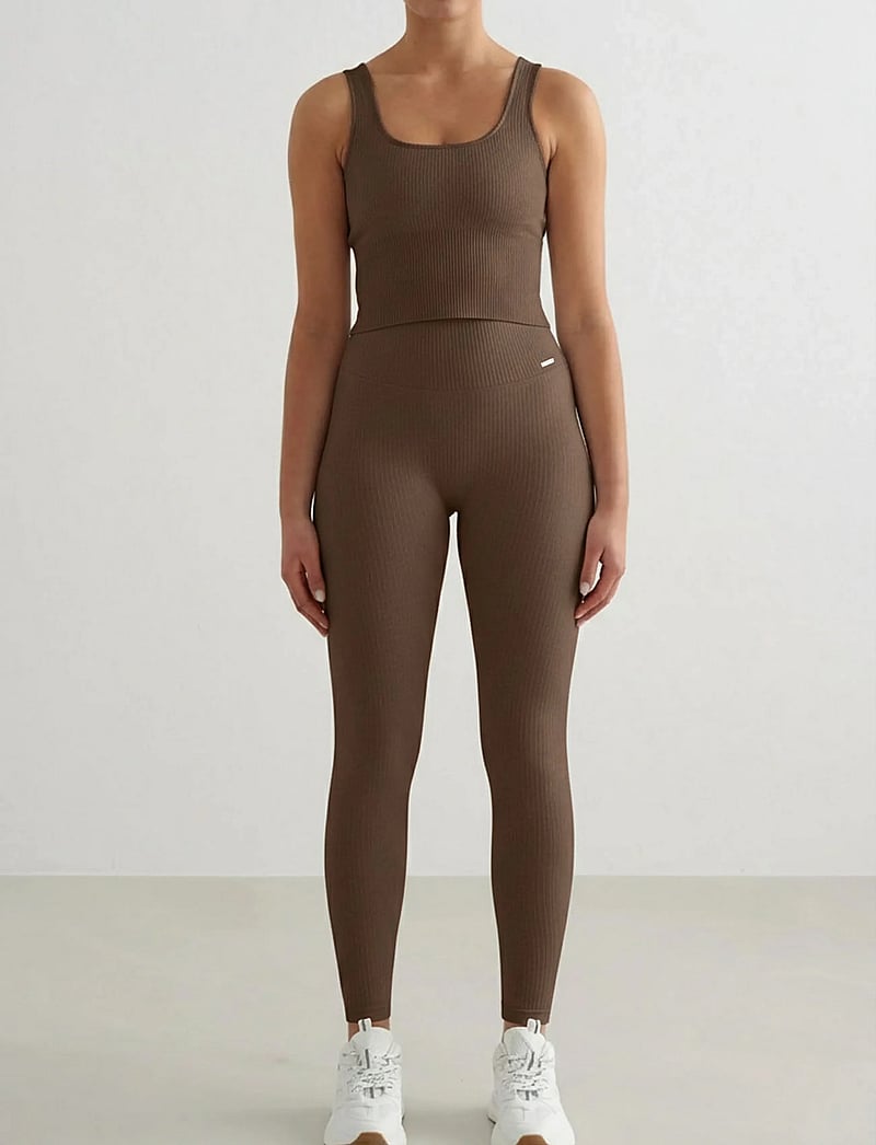 aim´n - Ribbed Seamless Shaping Bralette - sport-bhs - macchiato - 4